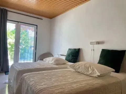 Standard Double or Twin Room with Garden View in Casa de Azzancha Standard Double or Twin Room with Garden View in Casa de Azzancha