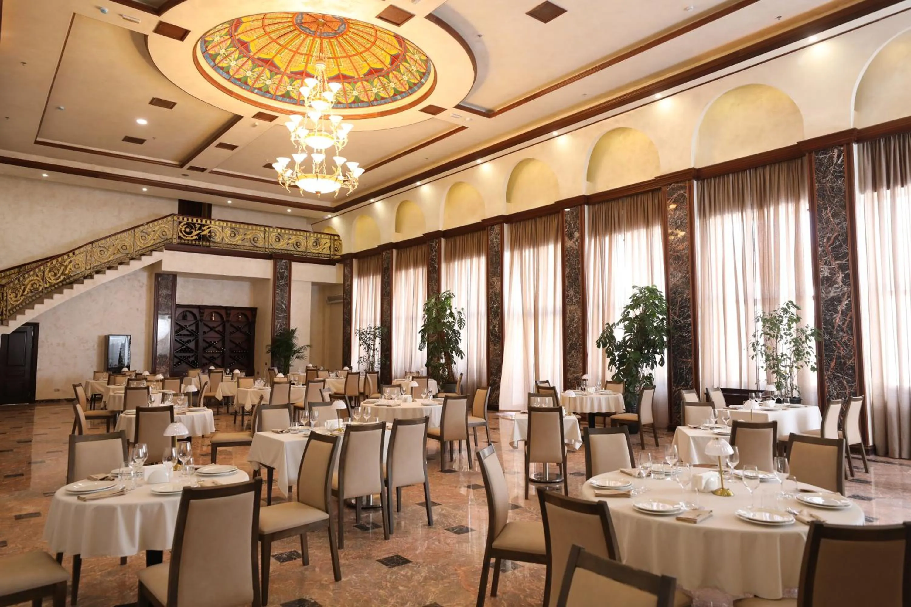 Restaurant/places to eat in Eighty Eight Deluxe Hotel & Spa