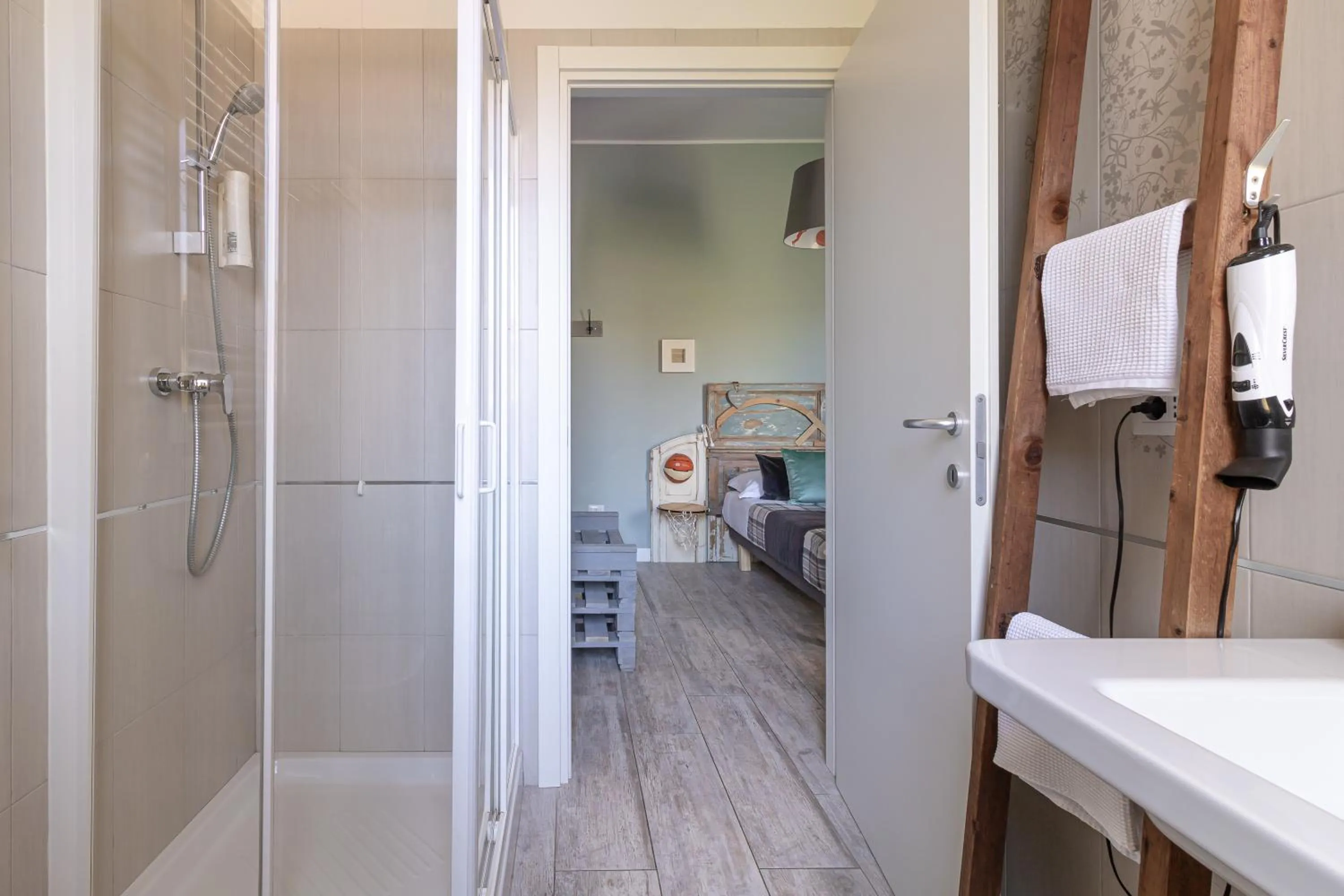 Bathroom in Bed and Breakfast Bric & Brac