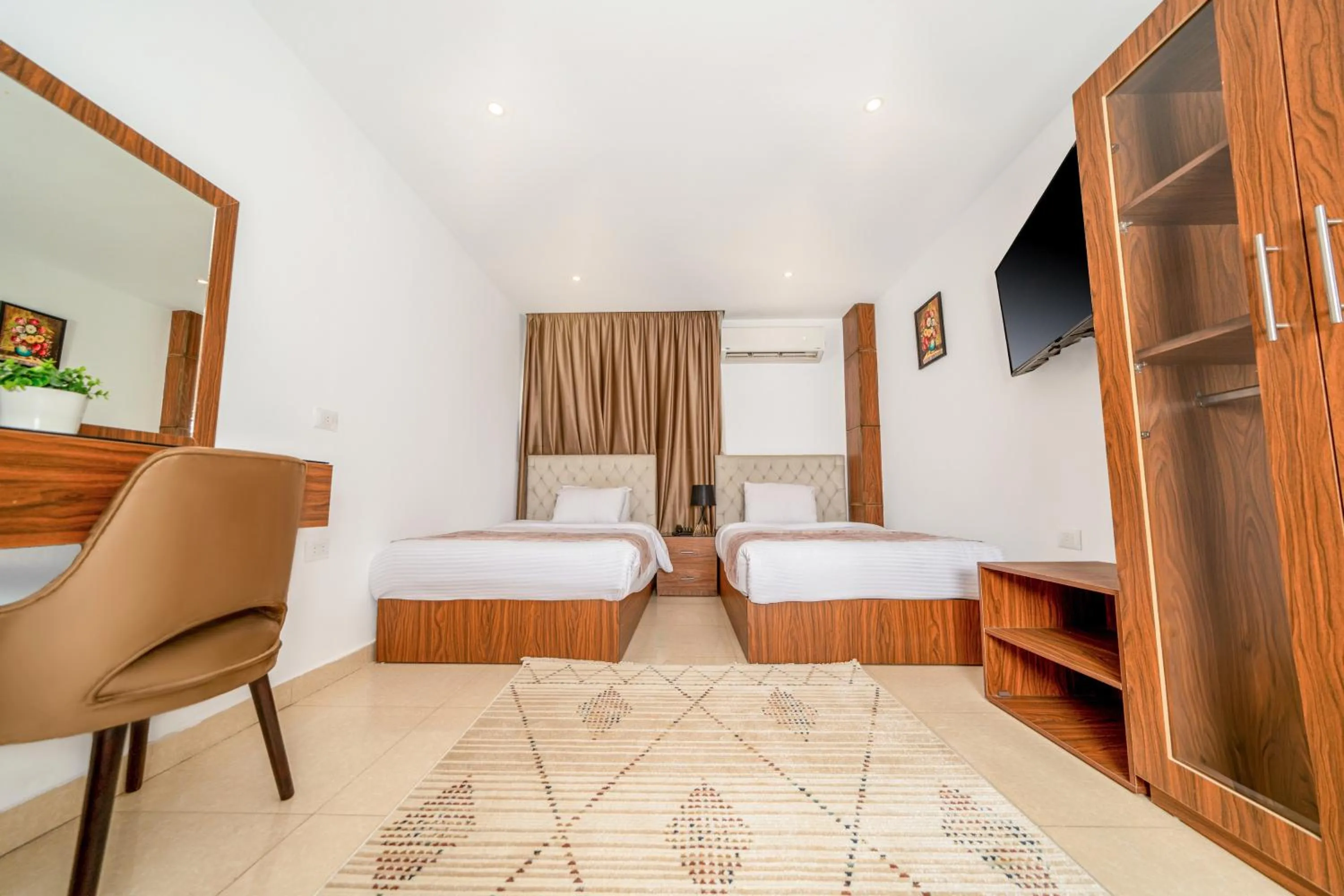 Bed in King Pyramids View Hotel