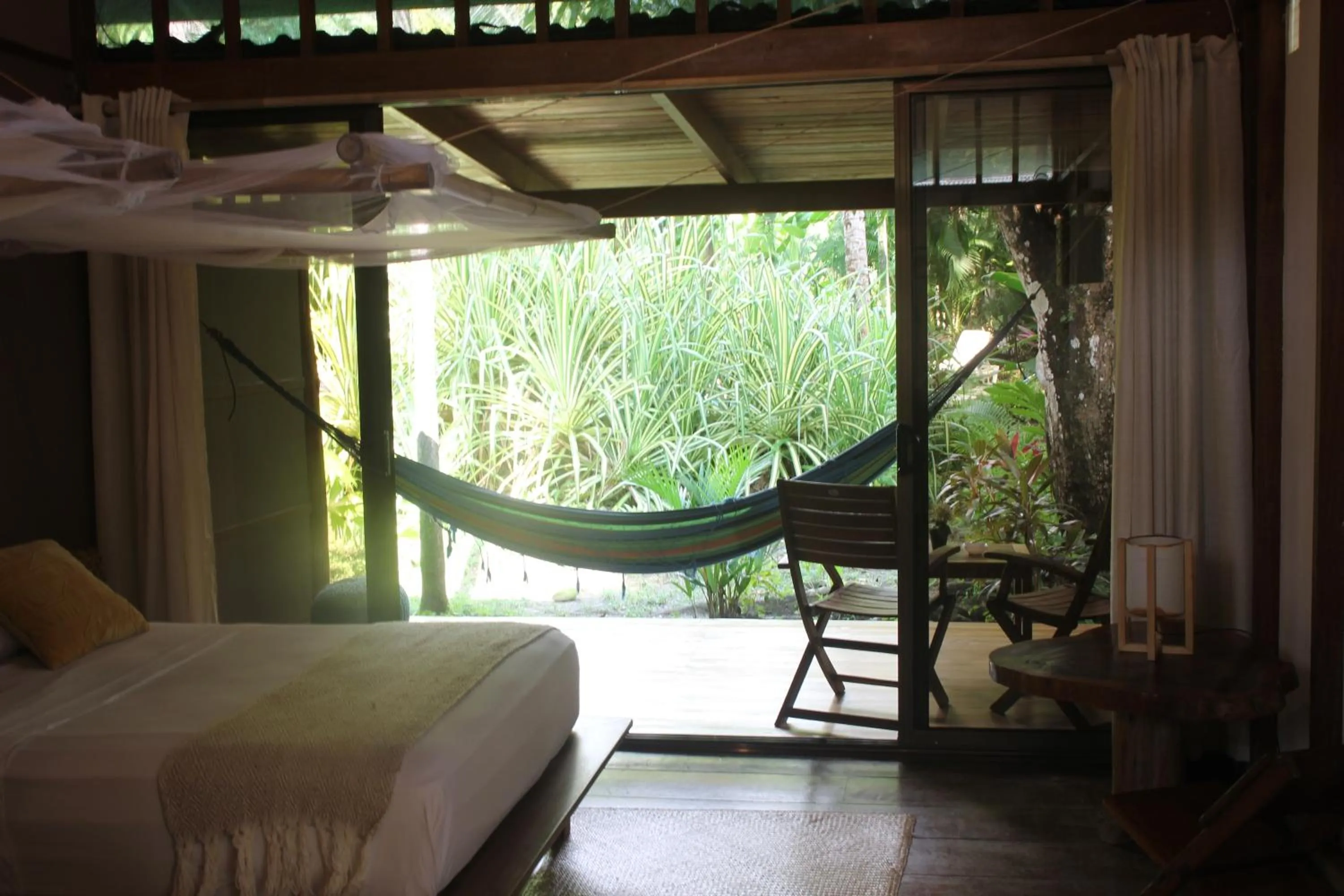Balcony/Terrace, Bed in Hotel Luz de Luna