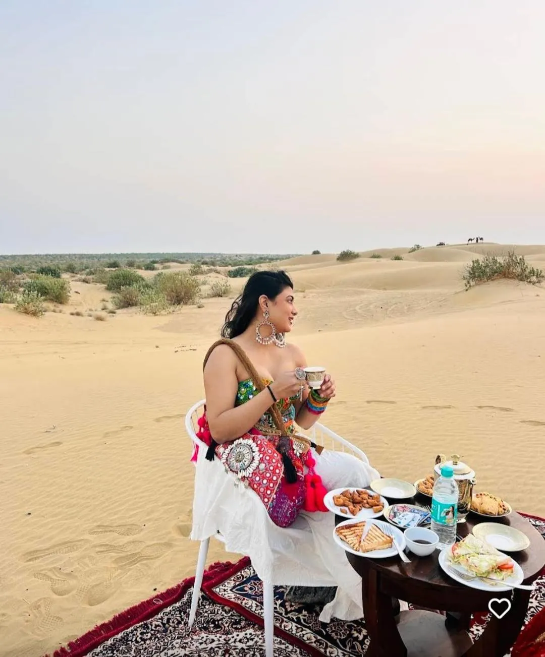 Food and drinks in Emirates Luxury Desert Camps