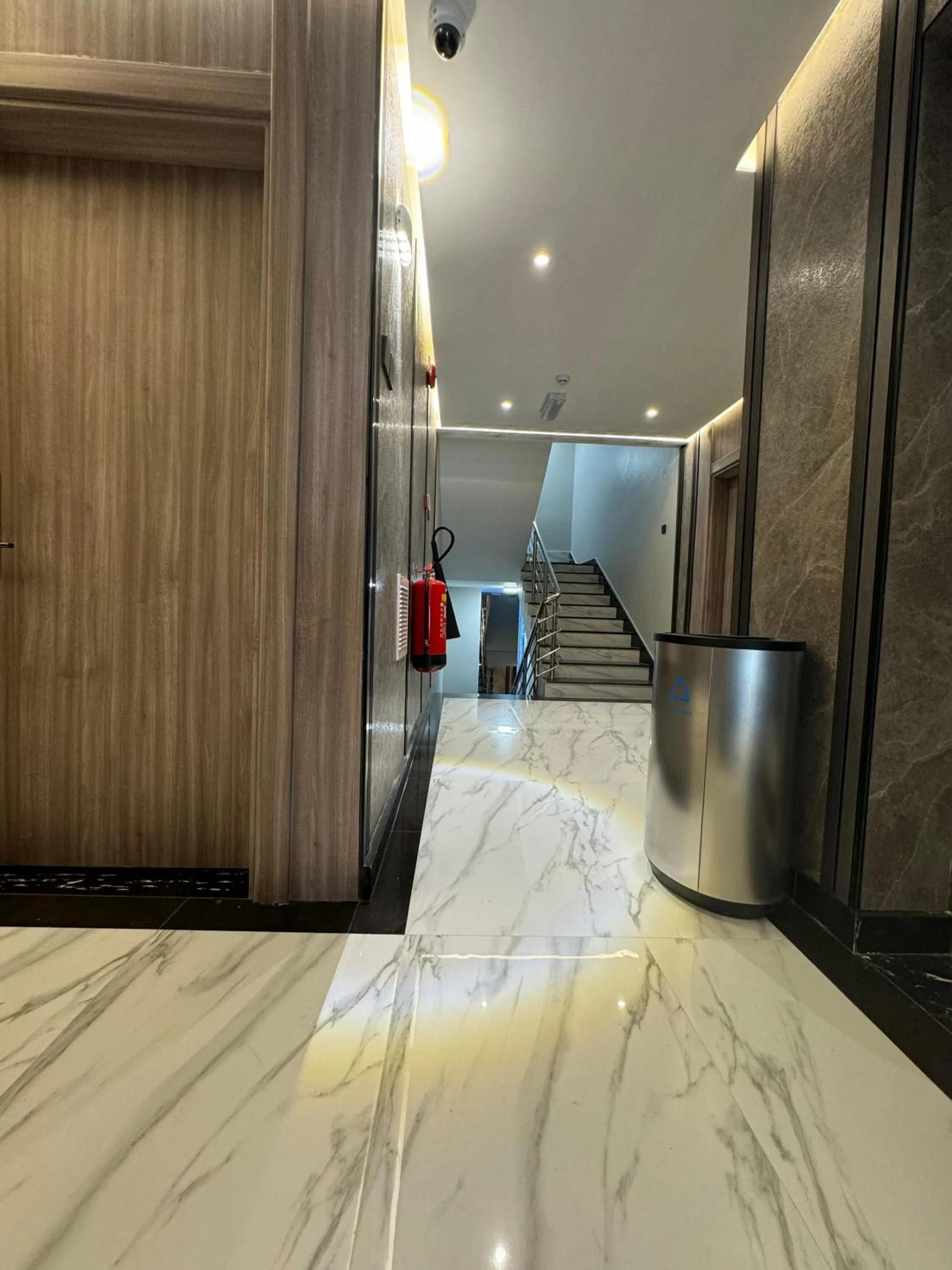 Lobby or reception in Royal Plaza Hotel