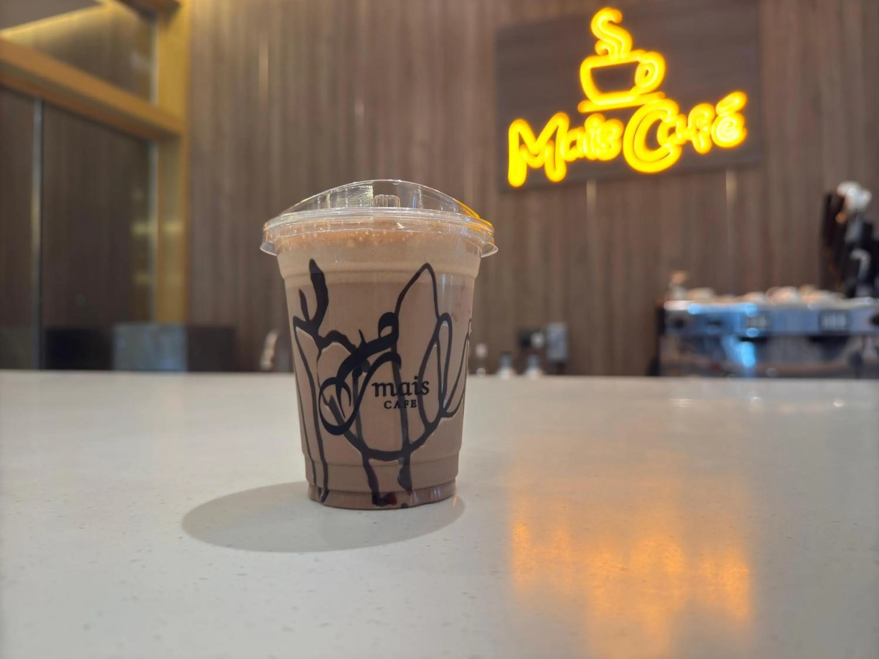 Coffee/tea facilities in Royal Plaza Hotel