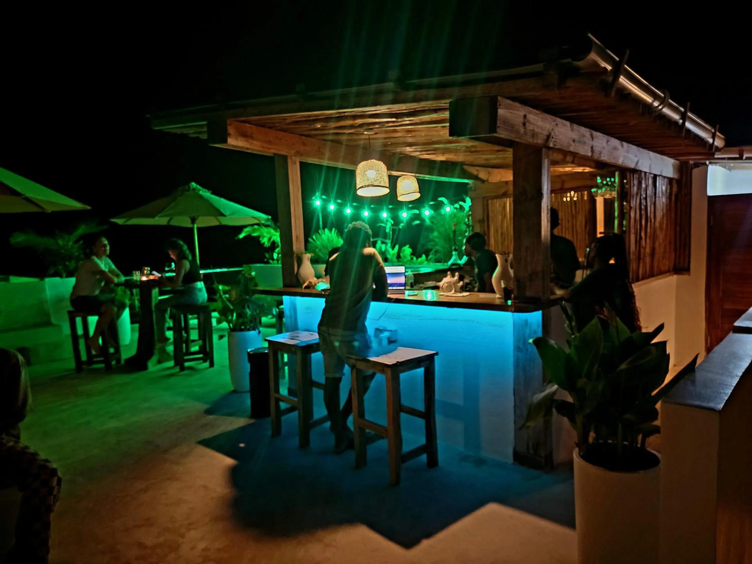 Lounge or bar in Aluna Beach Apartments