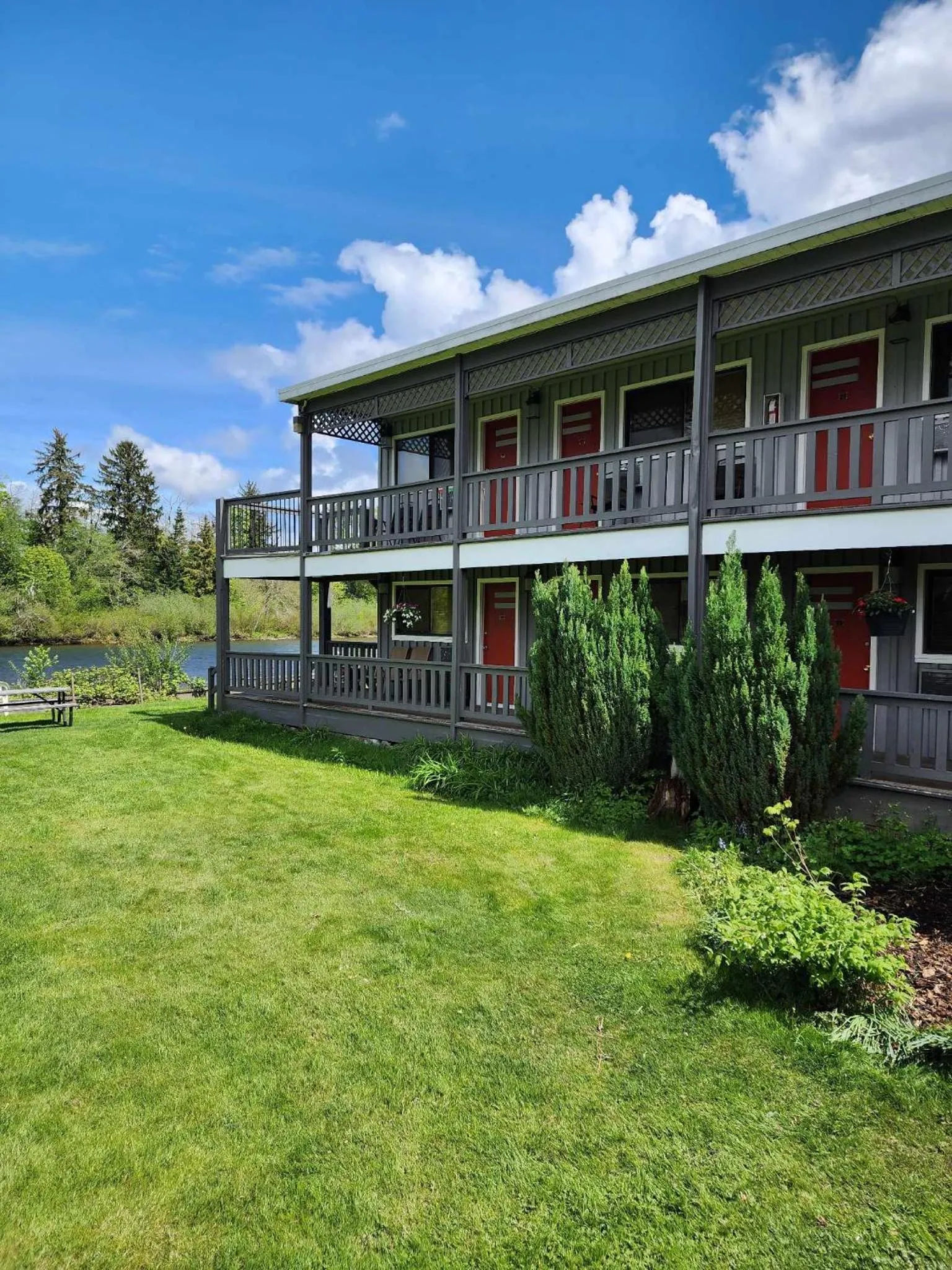 Property building in Campbell River Lodge