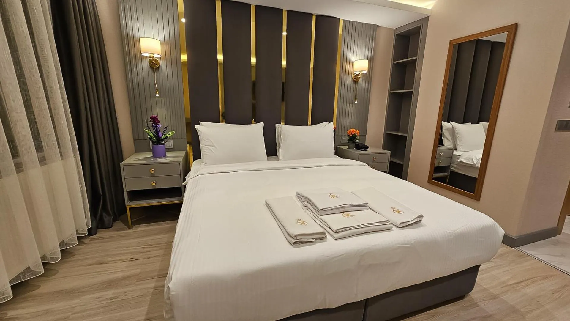 Bed in The Külsümz Hotel