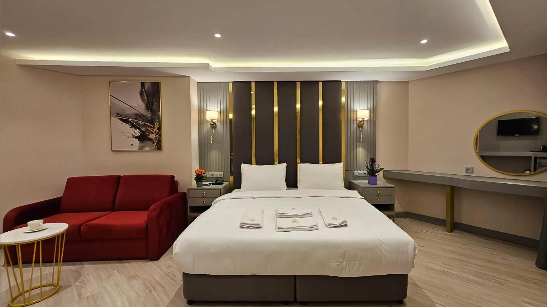 Bed in The Külsümz Hotel