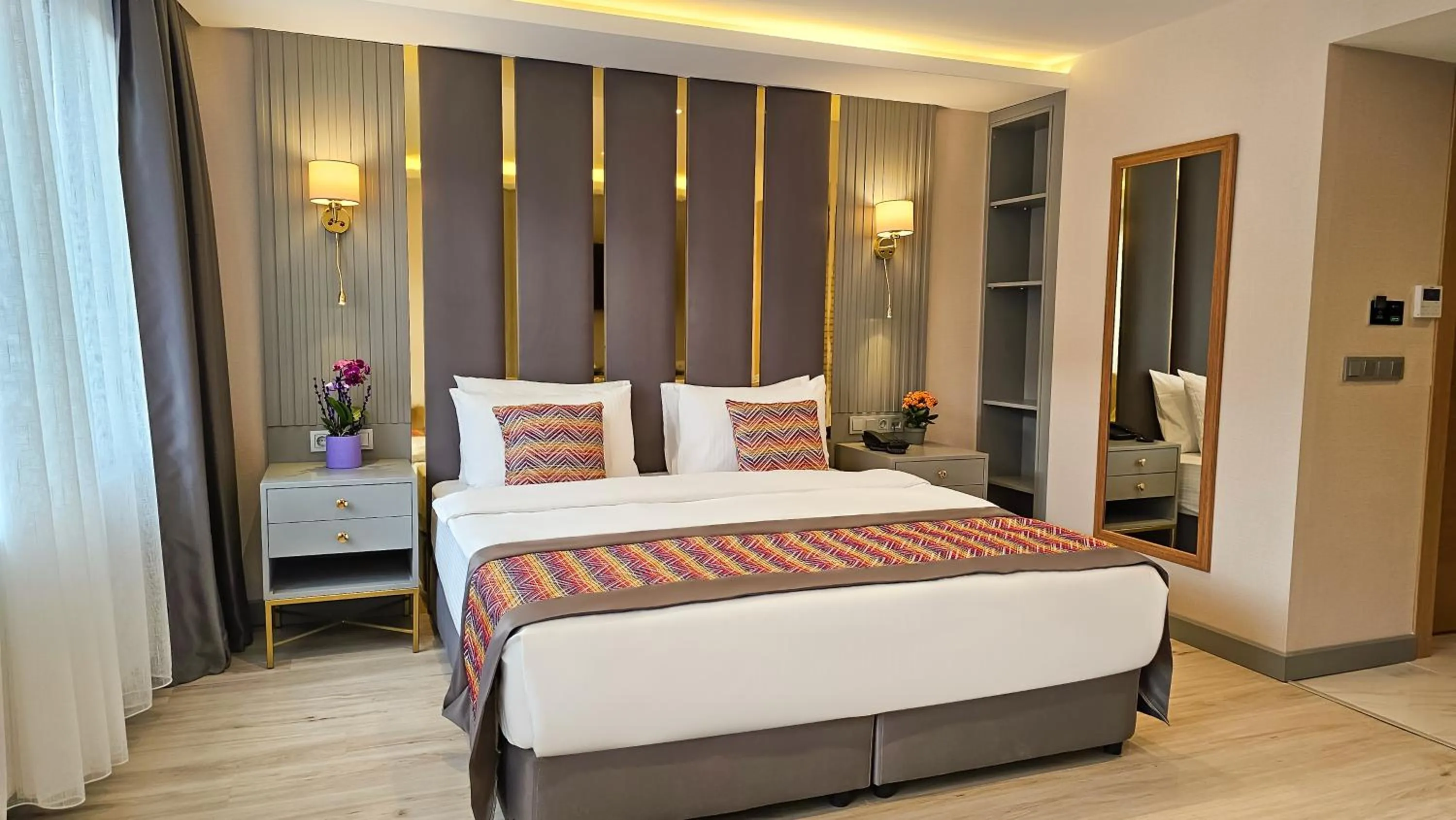 Bed in The Külsümz Hotel