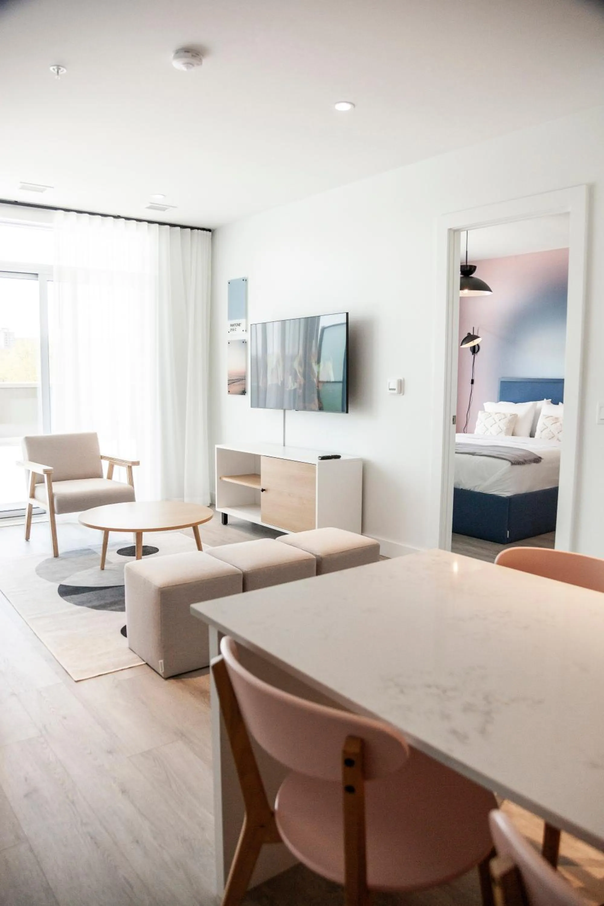 TV and multimedia, Bed in The Laundry Rooms Gaslight Cambridge