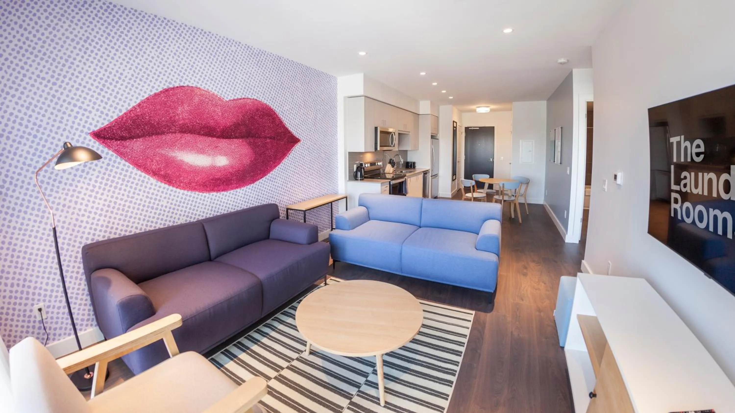 TV and multimedia in The Laundry Rooms Gaslight Cambridge