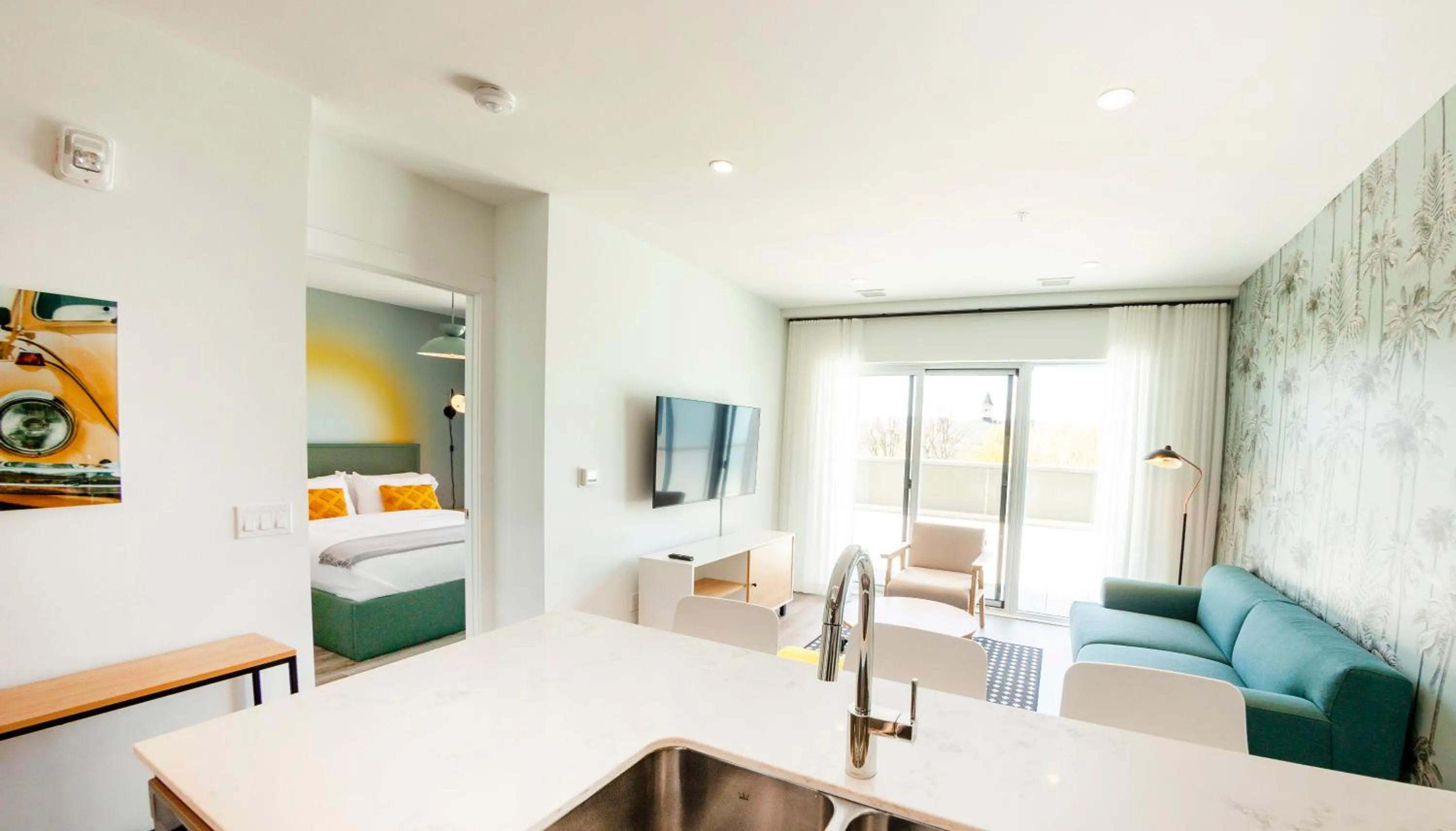 TV and multimedia, Bed in The Laundry Rooms Gaslight Cambridge