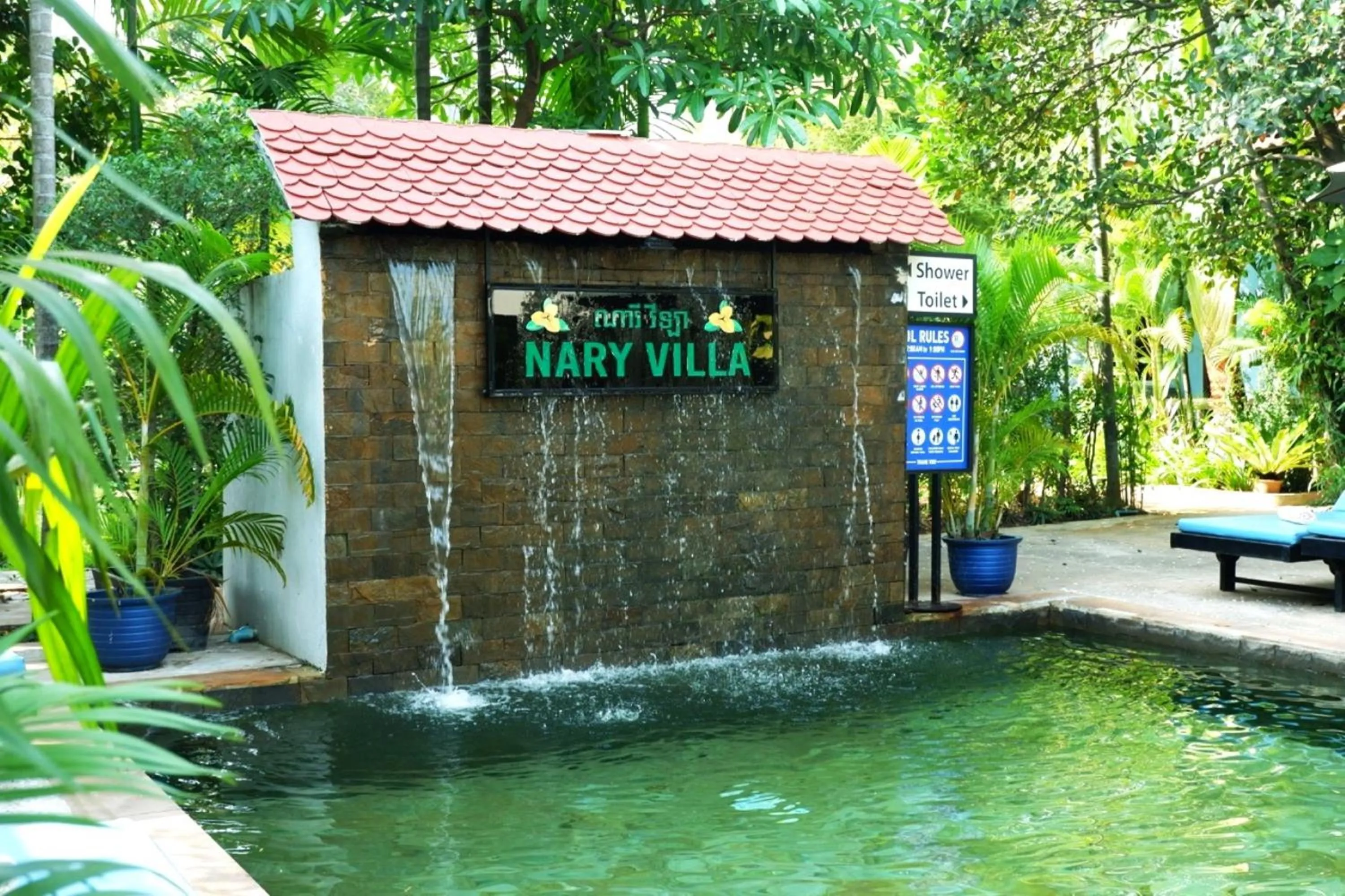 Swimming pool in Nary Villa