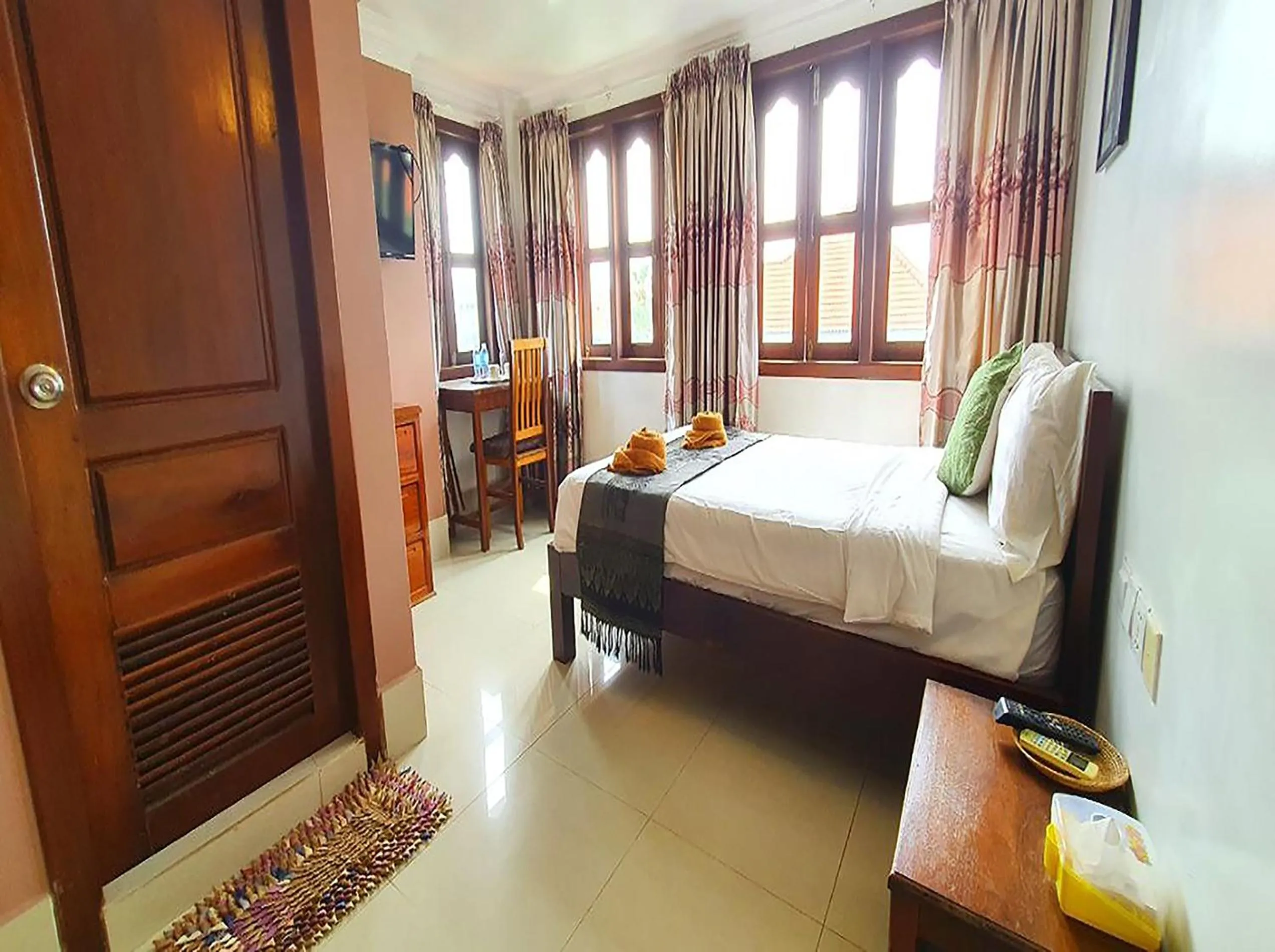 Bedroom, Bed in Nary Villa