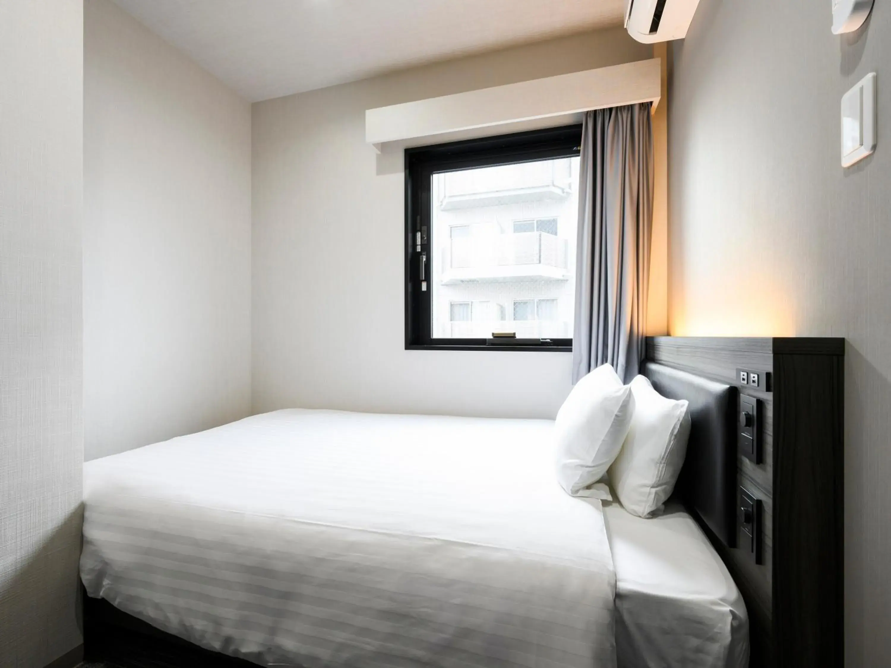 Double Room - single occupancy in HOTEL NOIR Kagoshima Chuo Station Double Room - single occupancy in HOTEL NOIR Kagoshima Chuo Station