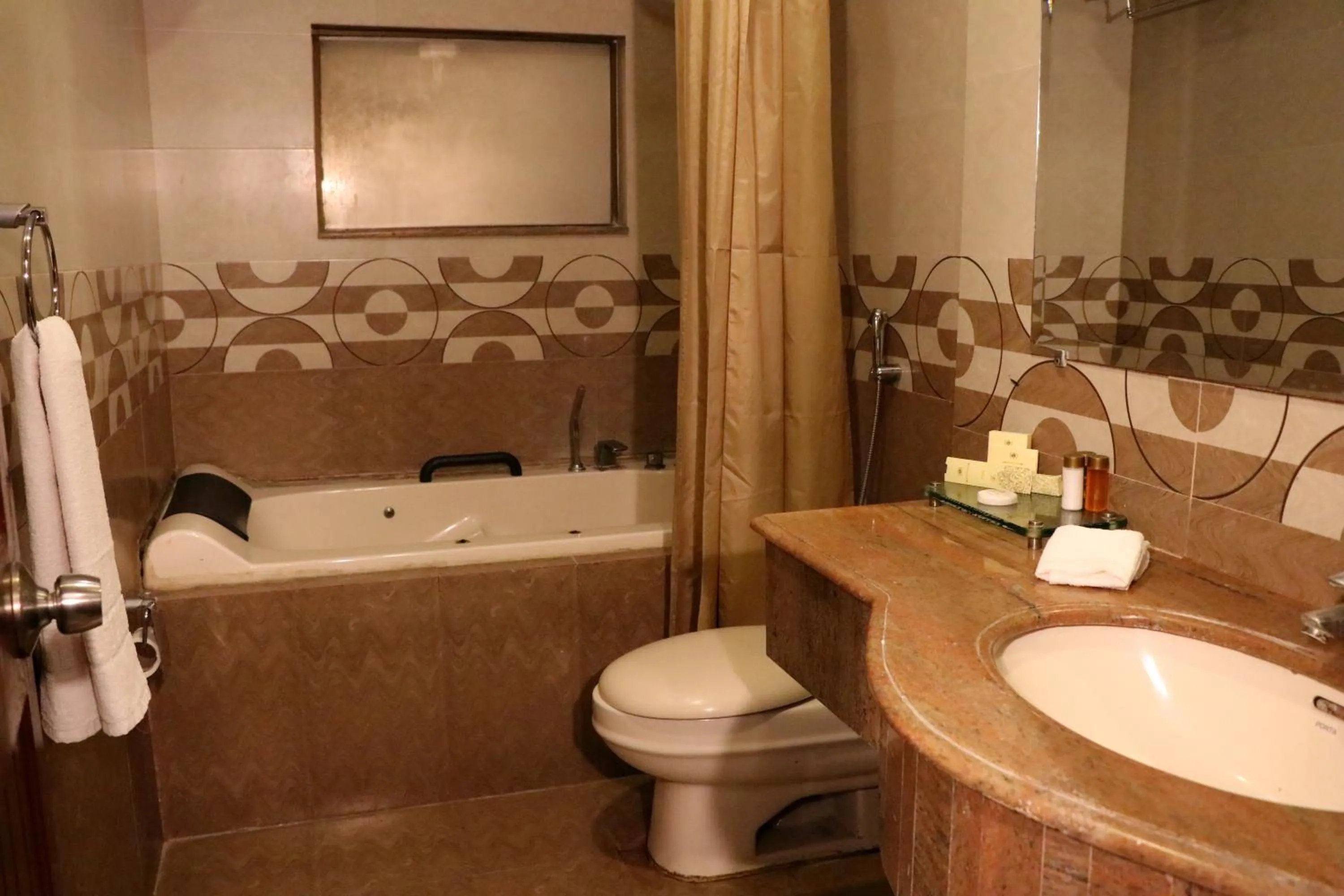 Hilton Suites Lahore