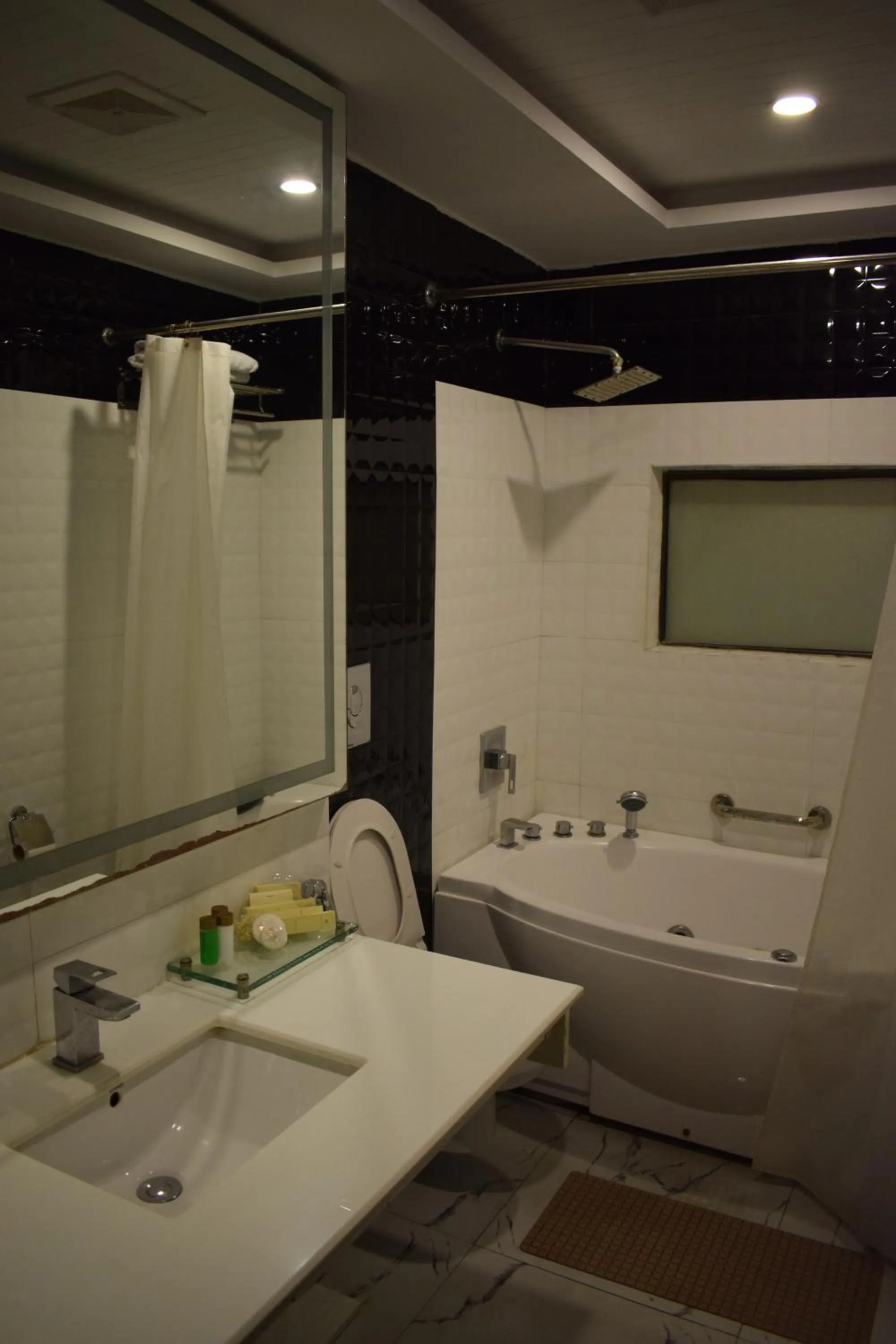 Hilton Suites Lahore