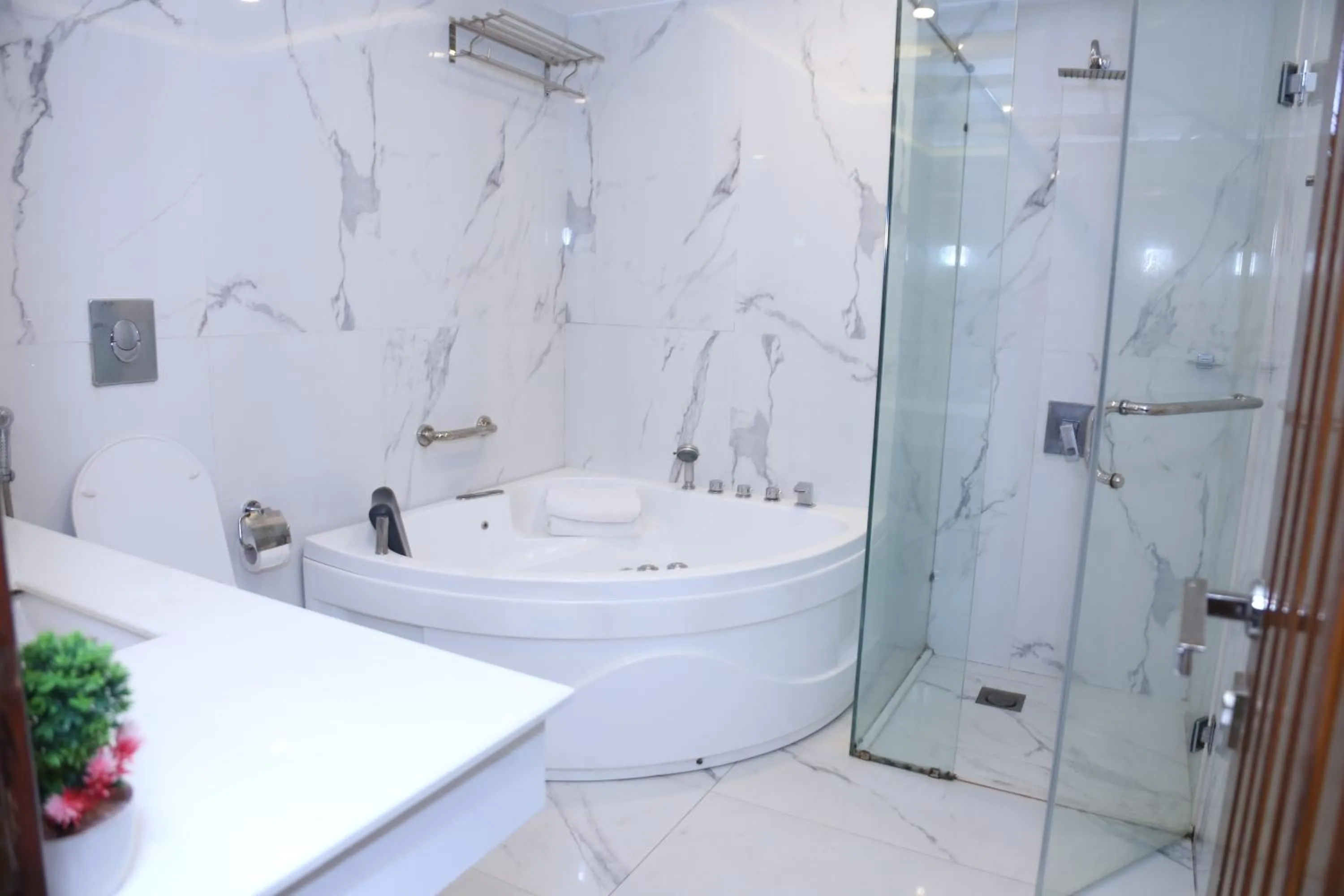 Hilton Suites Lahore