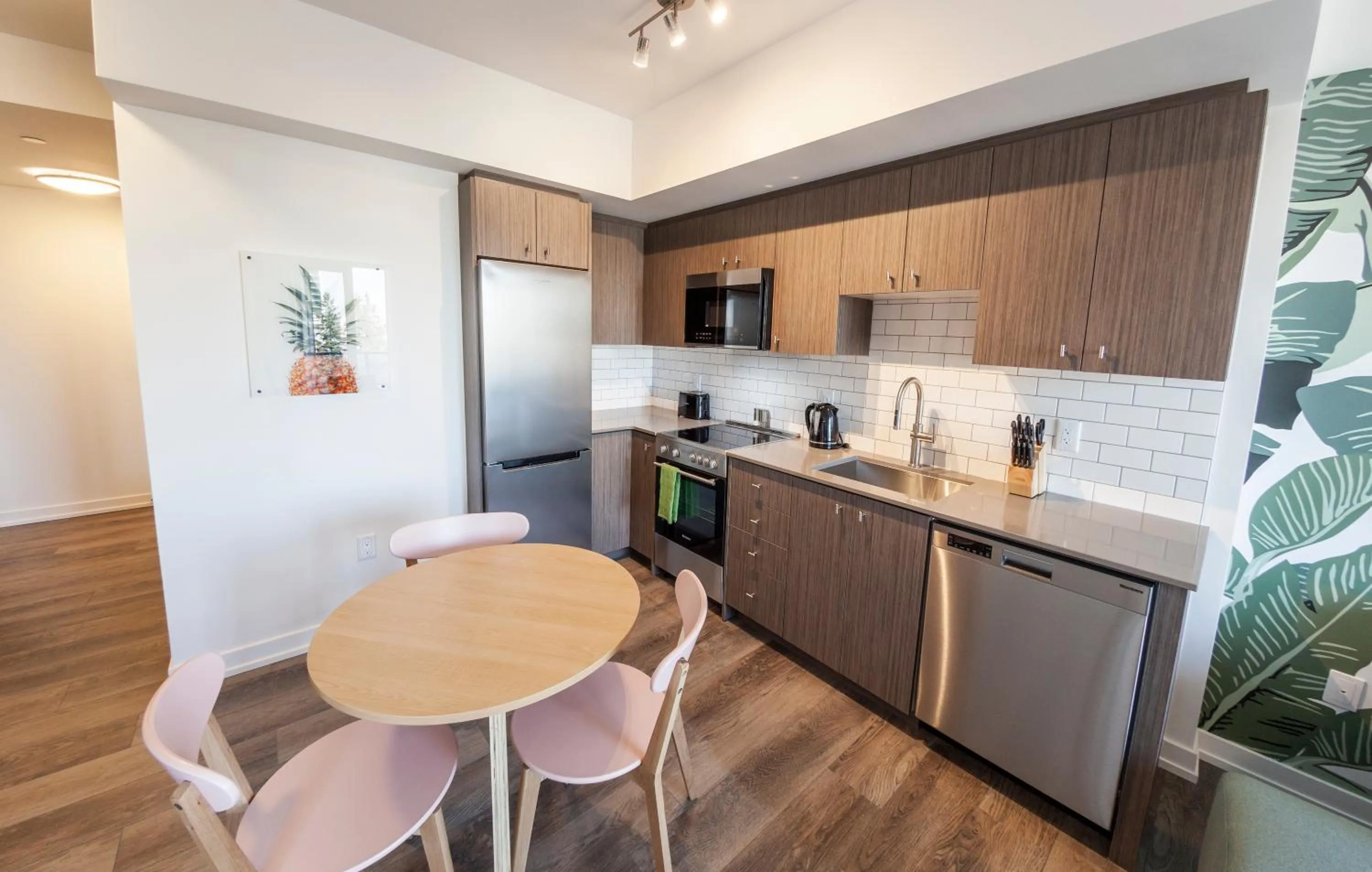 Coffee/tea facilities in The Laundry Rooms Station Park Kitchener