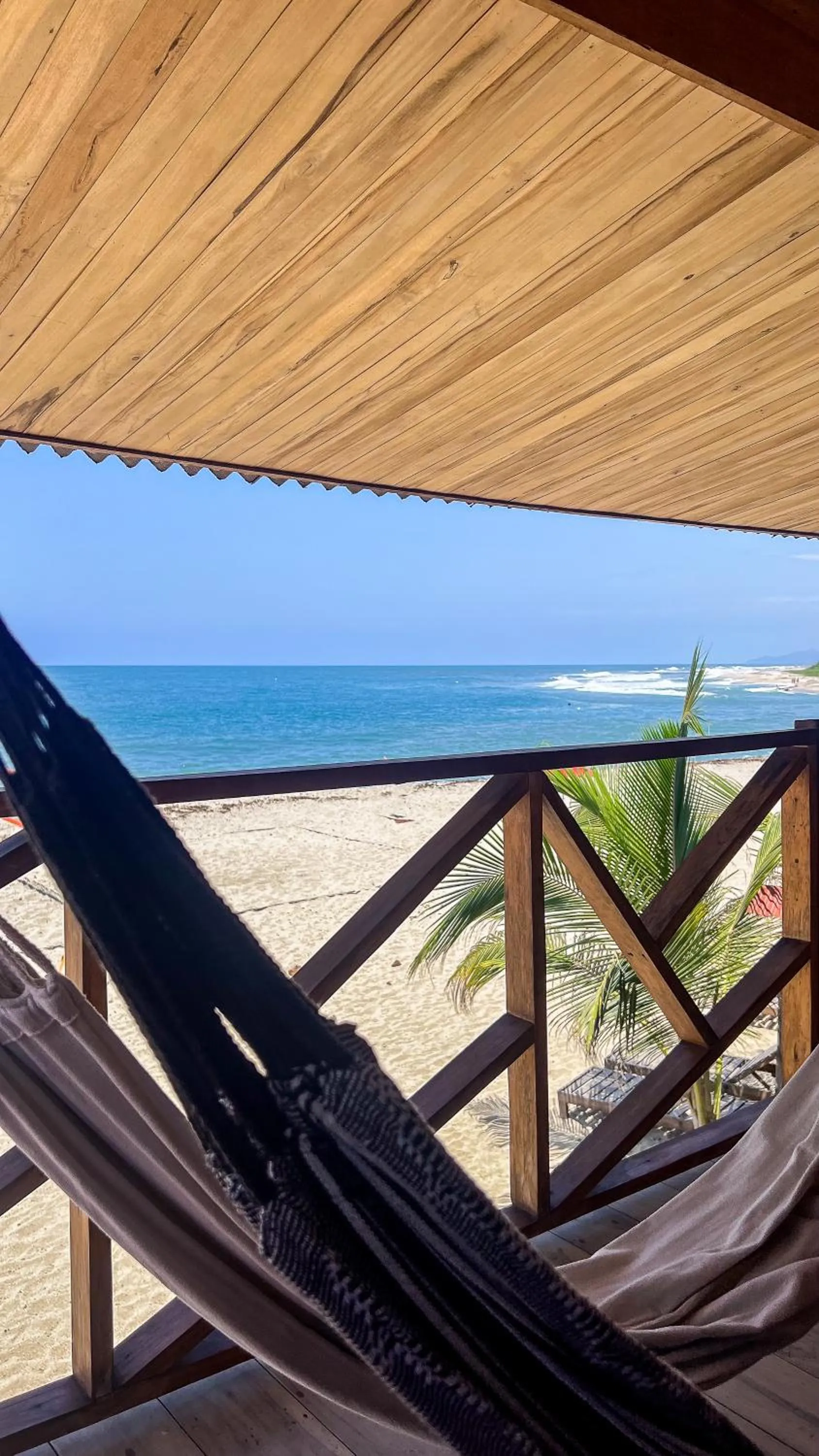 Day in Hostal MOCAMBO BEACH