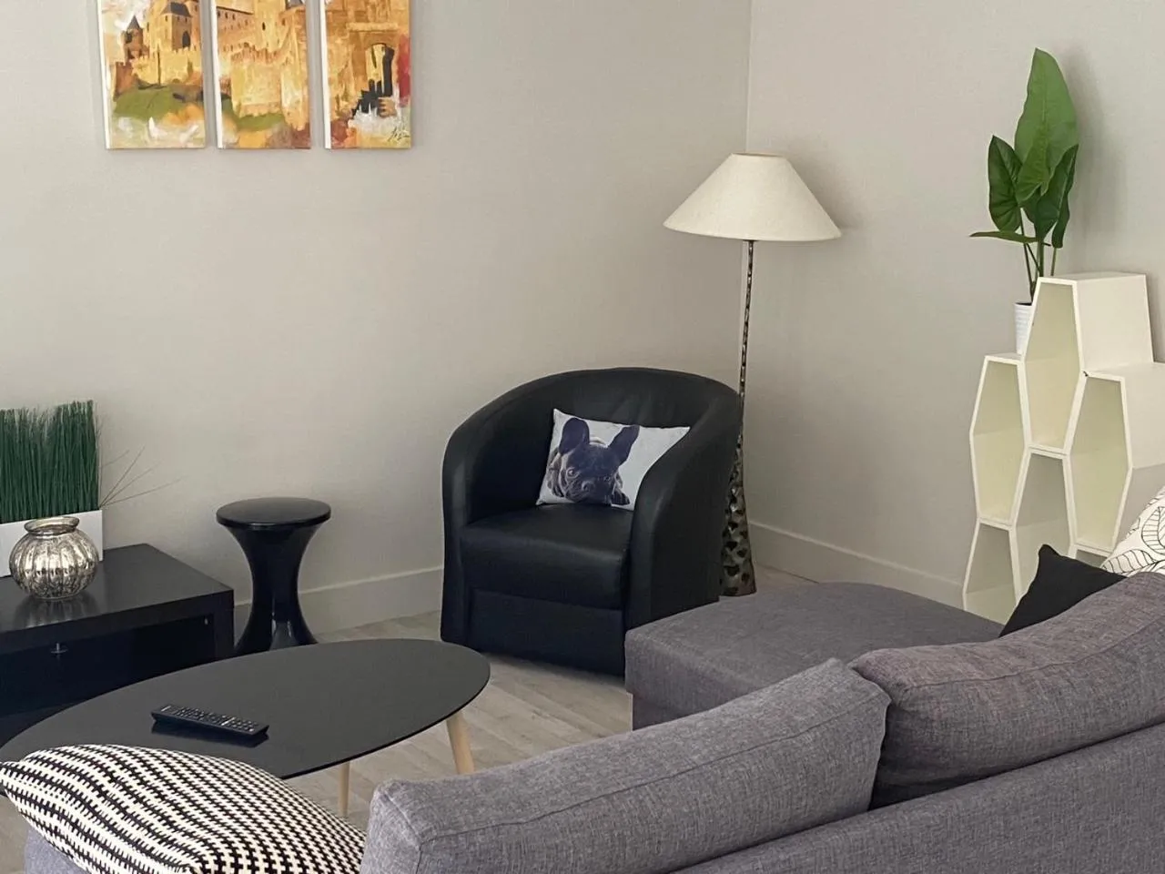 Living room in Vue sur Cité - SPA