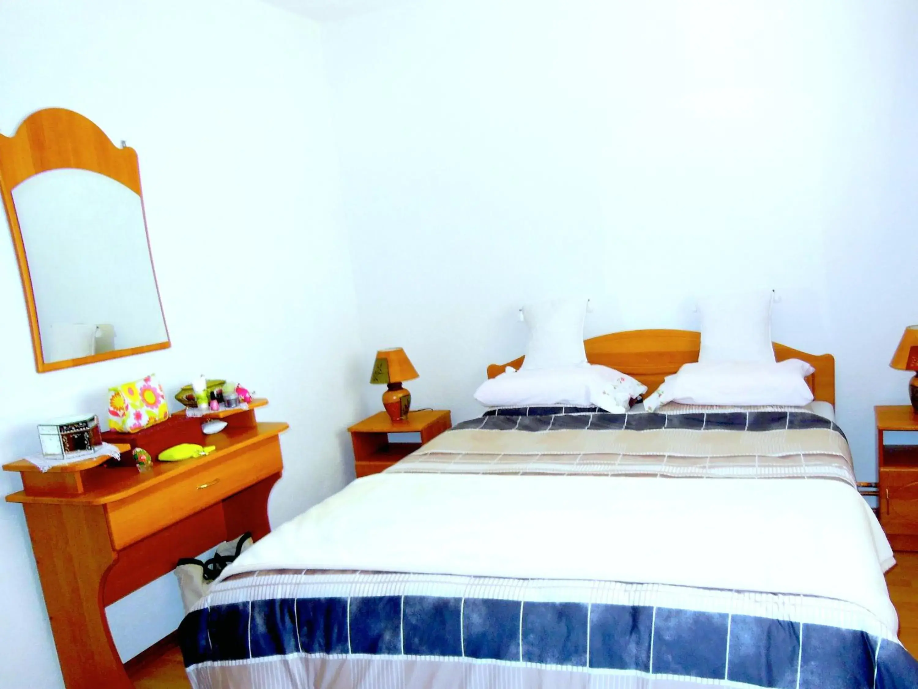 Double Room with Shared Bathroom - single occupancy in Guesthouse Relax and Fly Sarajevo Double Room with Shared Bathroom - single occupancy in Guesthouse Relax and Fly Sarajevo