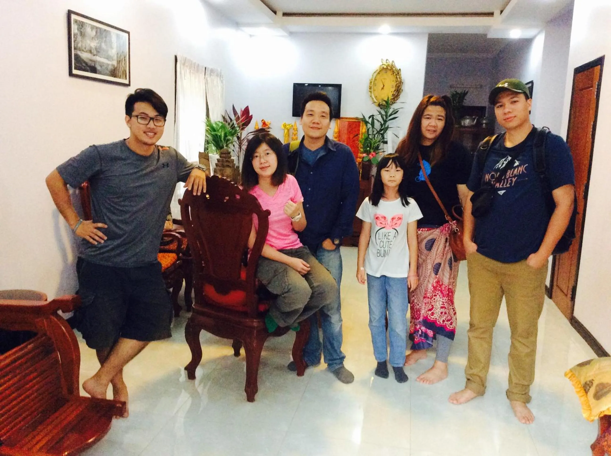 Library in Sophat Villa