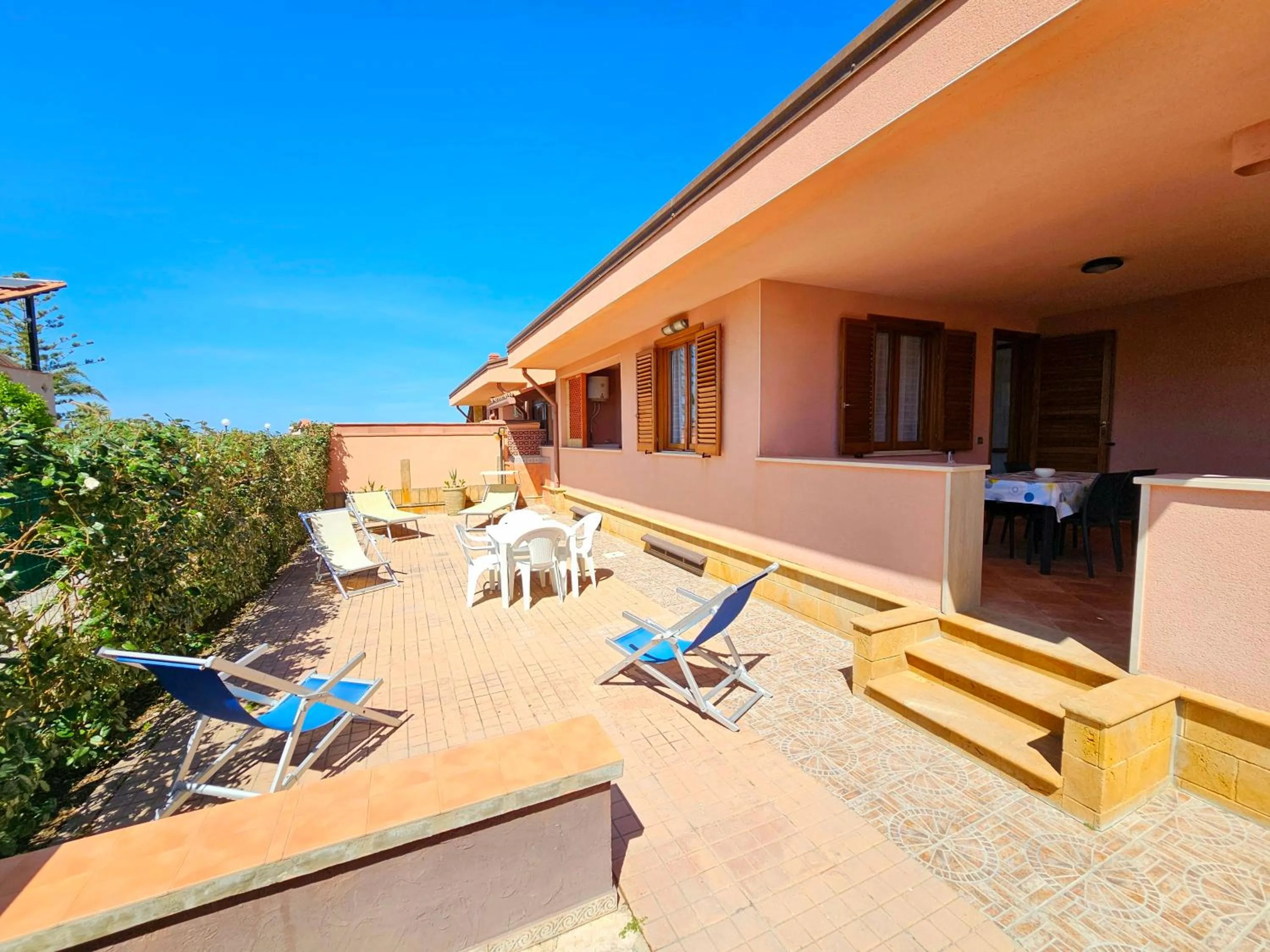 Garden in Costa Mediterranea Holiday Homes