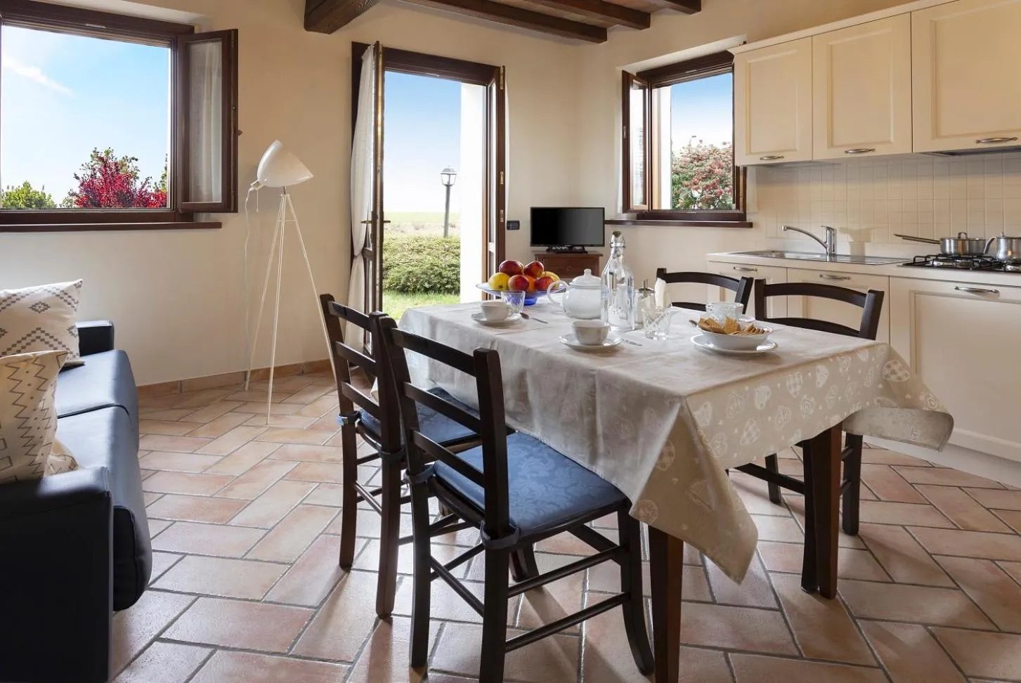 Kitchen or kitchenette in Agriturismo Il Brugnolo