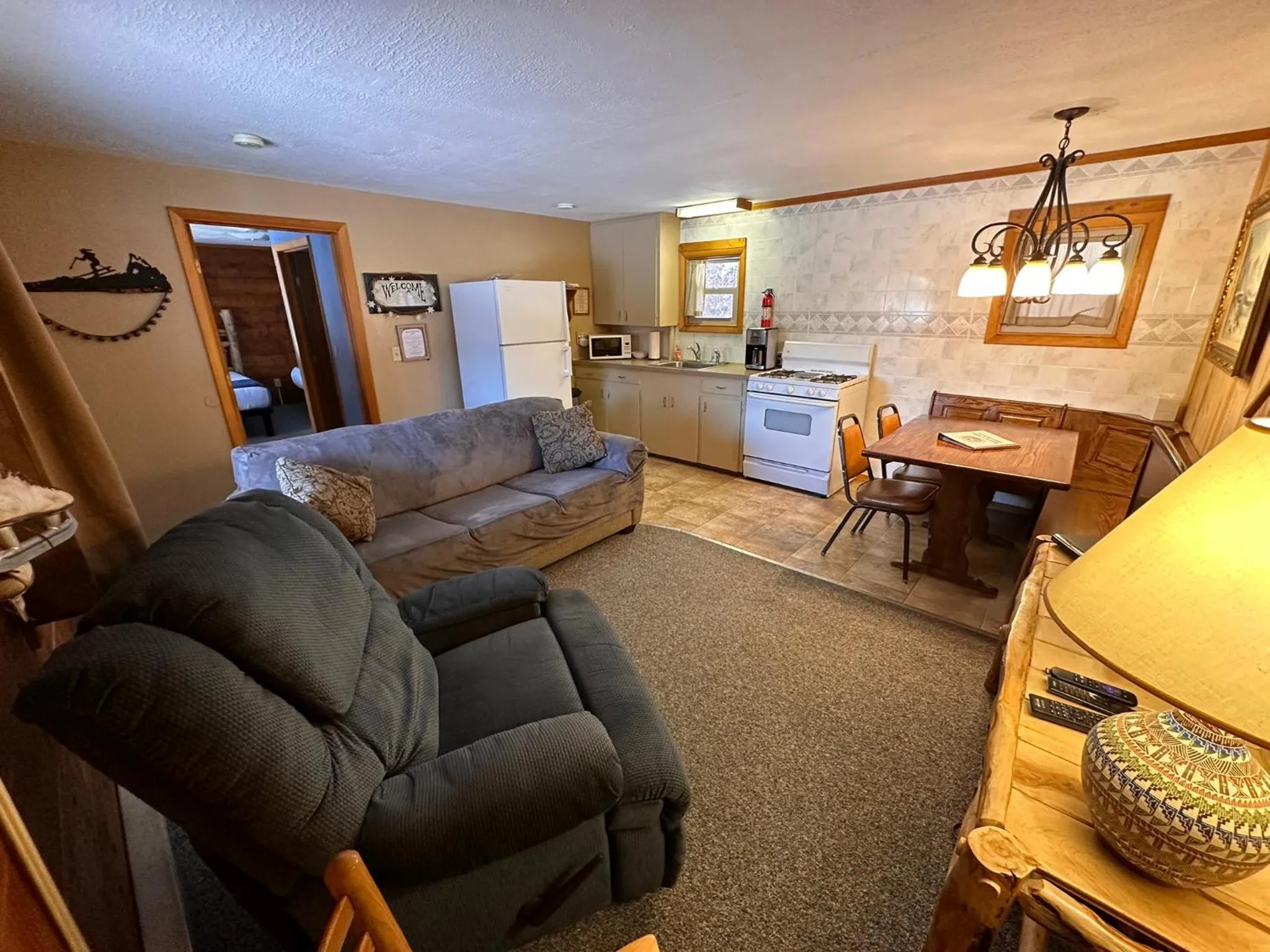 Ute Bluff Lodge, Cabins and RV park