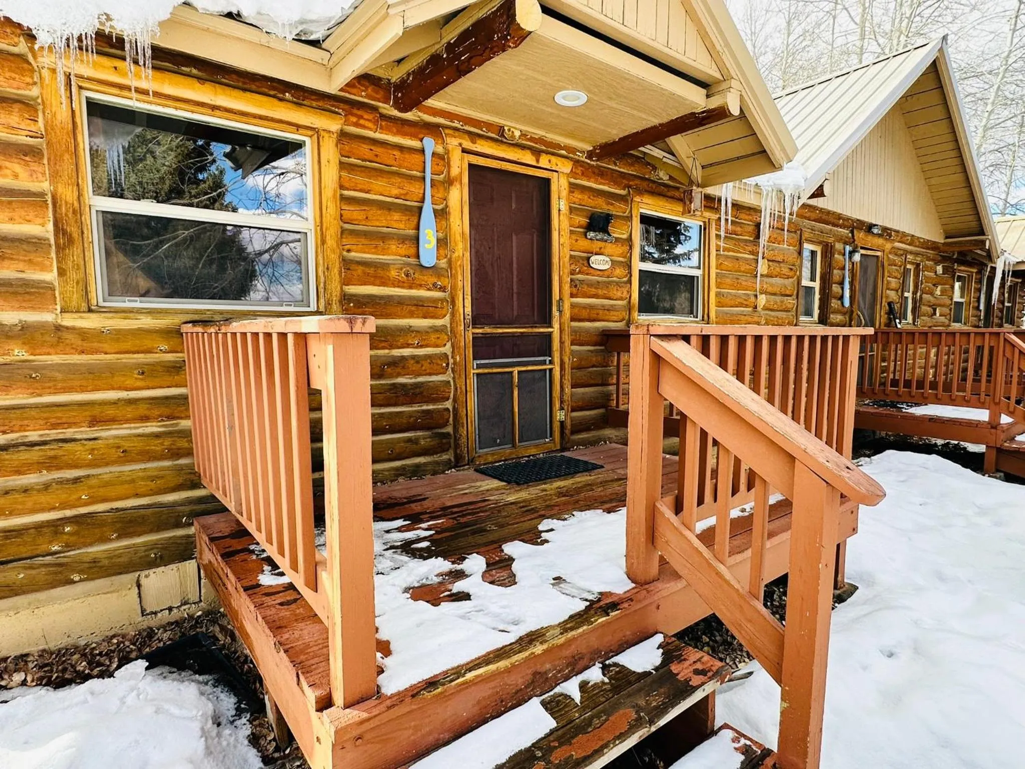 Ute Bluff Lodge, Cabins and RV park