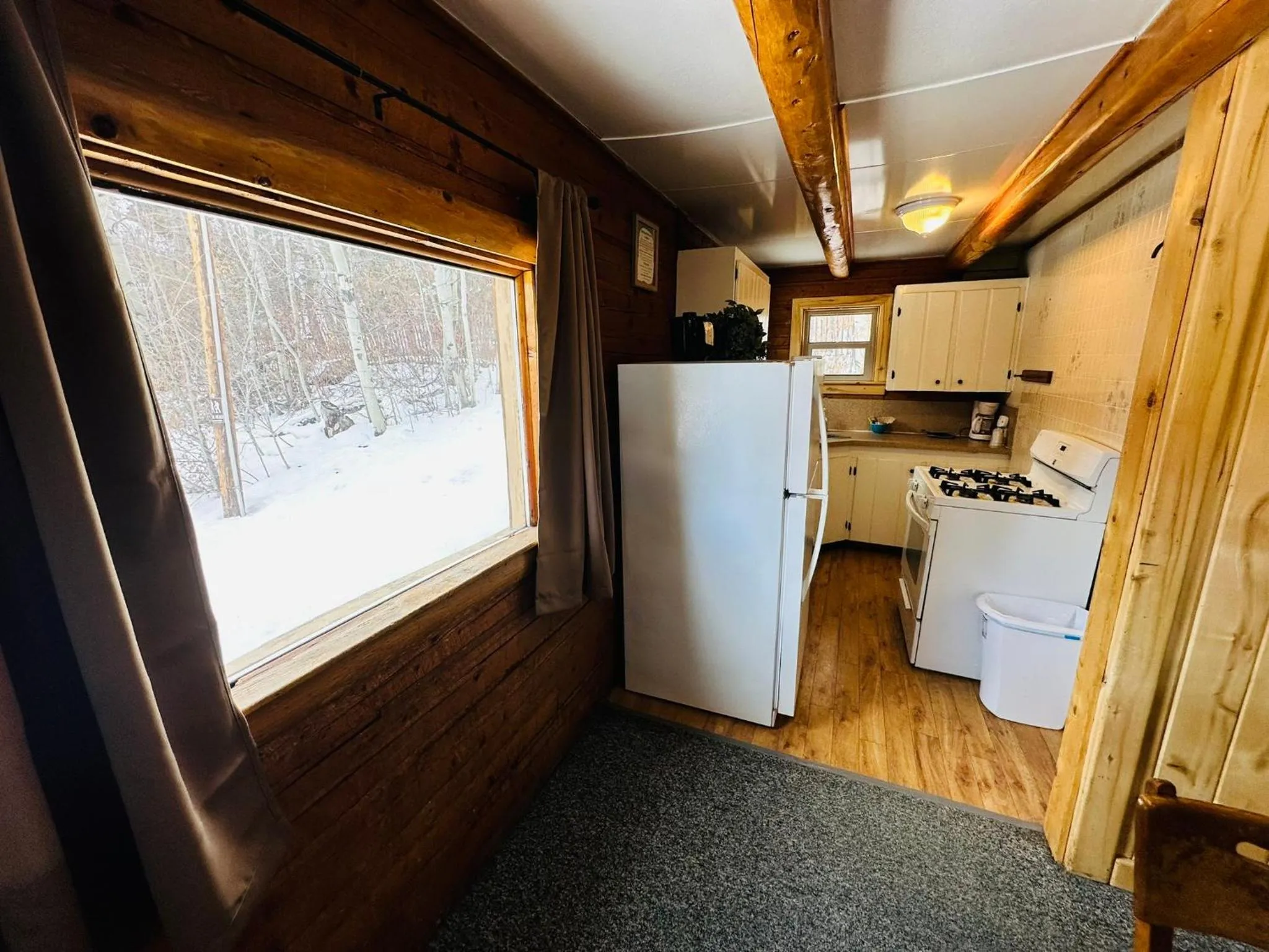 Ute Bluff Lodge, Cabins and RV park