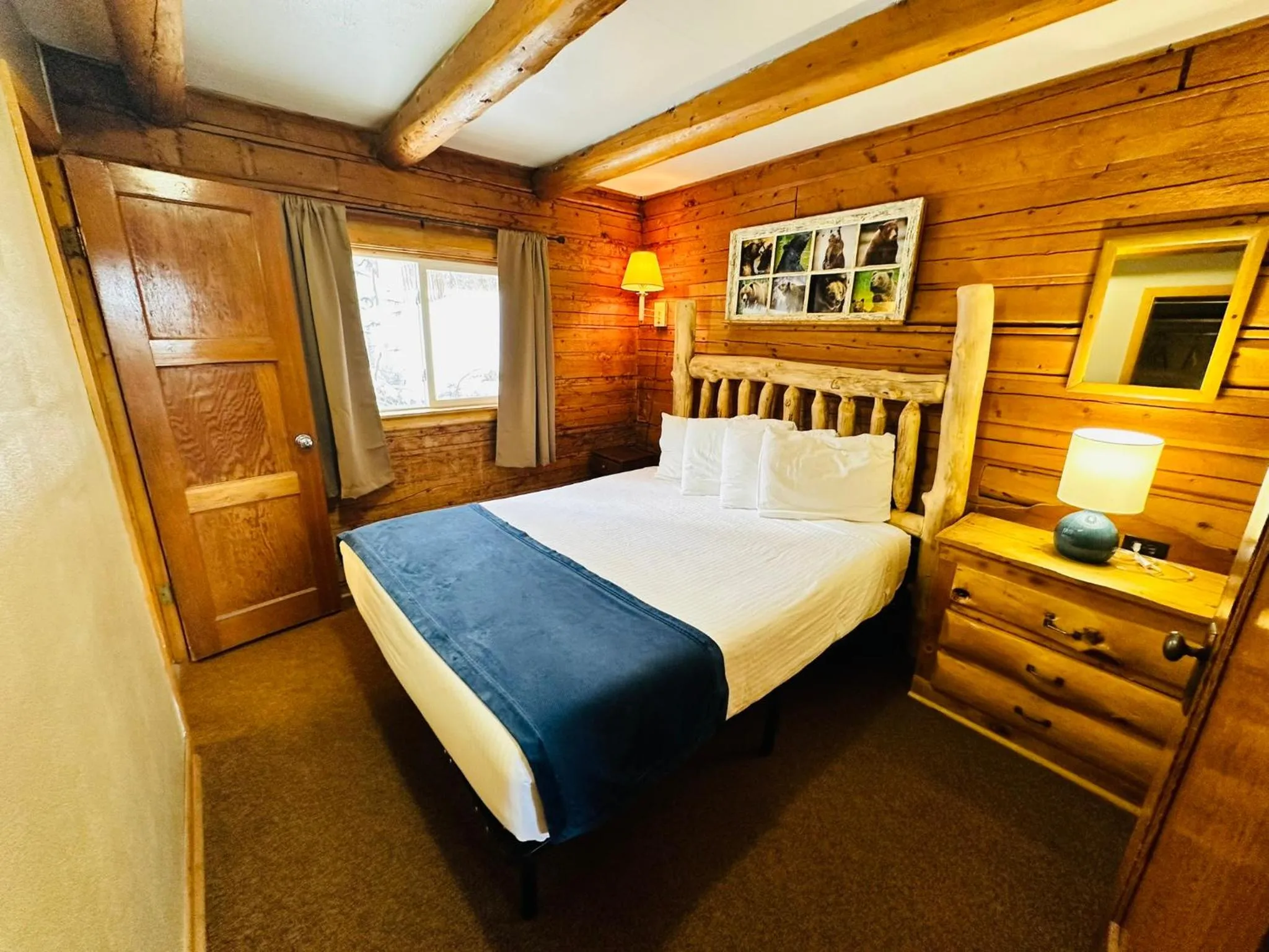 Ute Bluff Lodge, Cabins and RV park