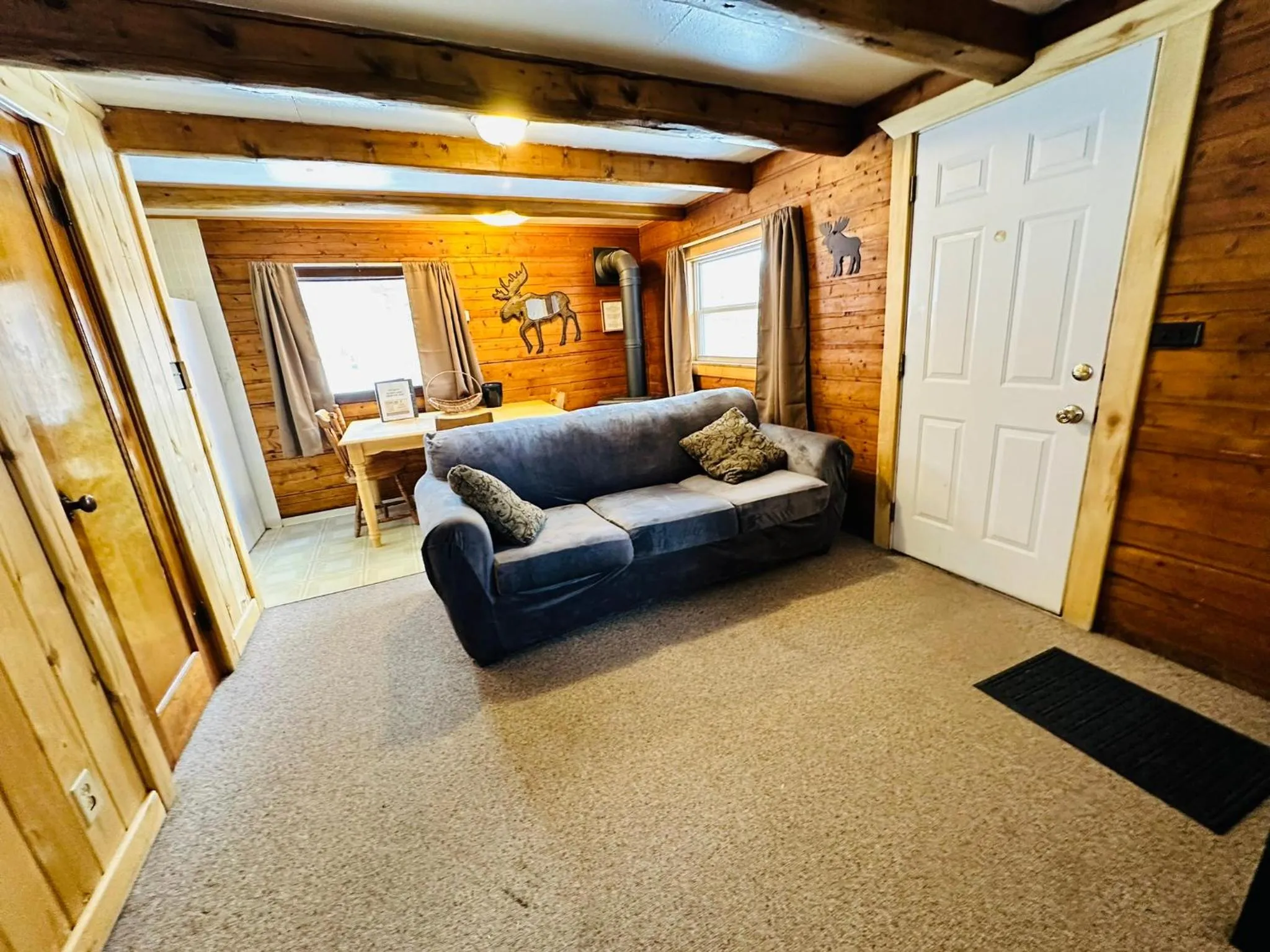 Ute Bluff Lodge, Cabins and RV park