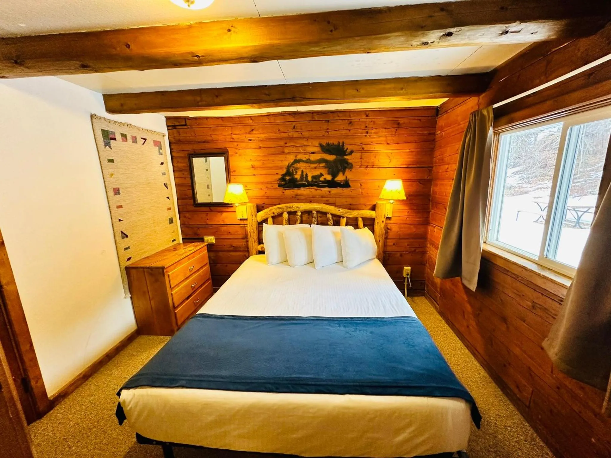 Ute Bluff Lodge, Cabins and RV park