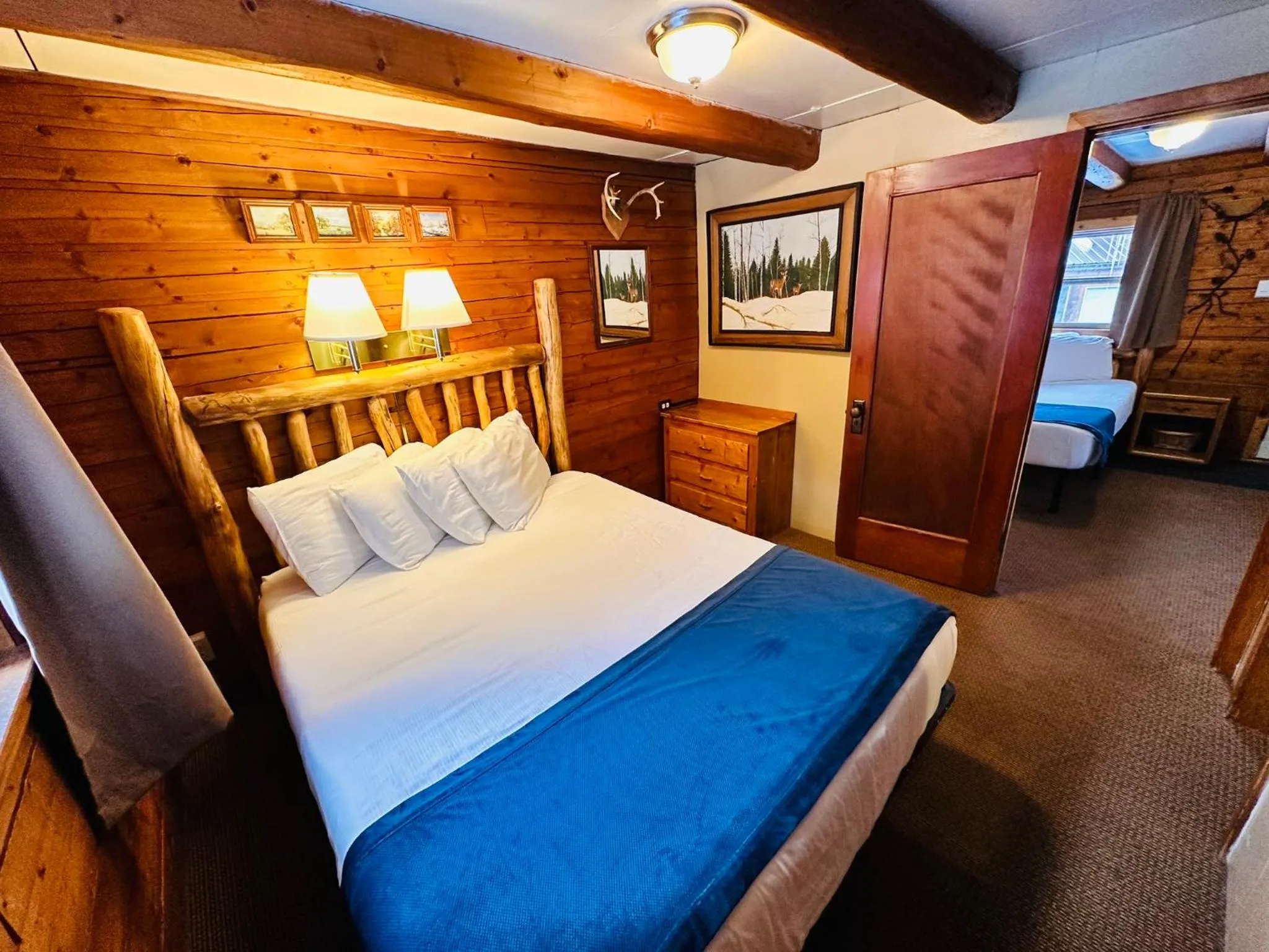 Ute Bluff Lodge, Cabins and RV park