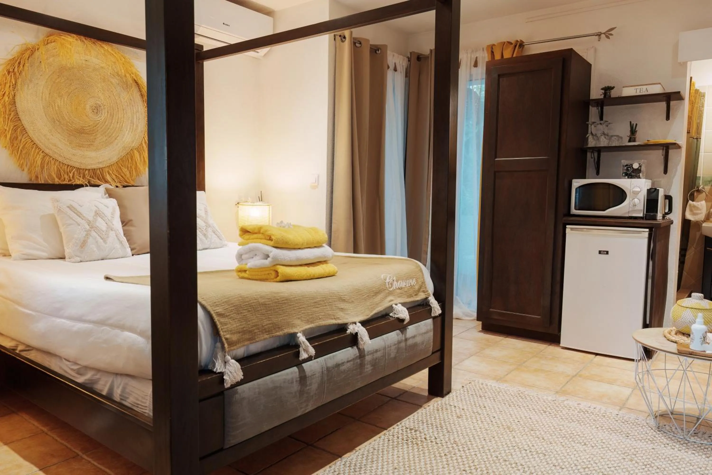 Photo of the whole room, Bed in Villa Kapresse du 978 - Guest house