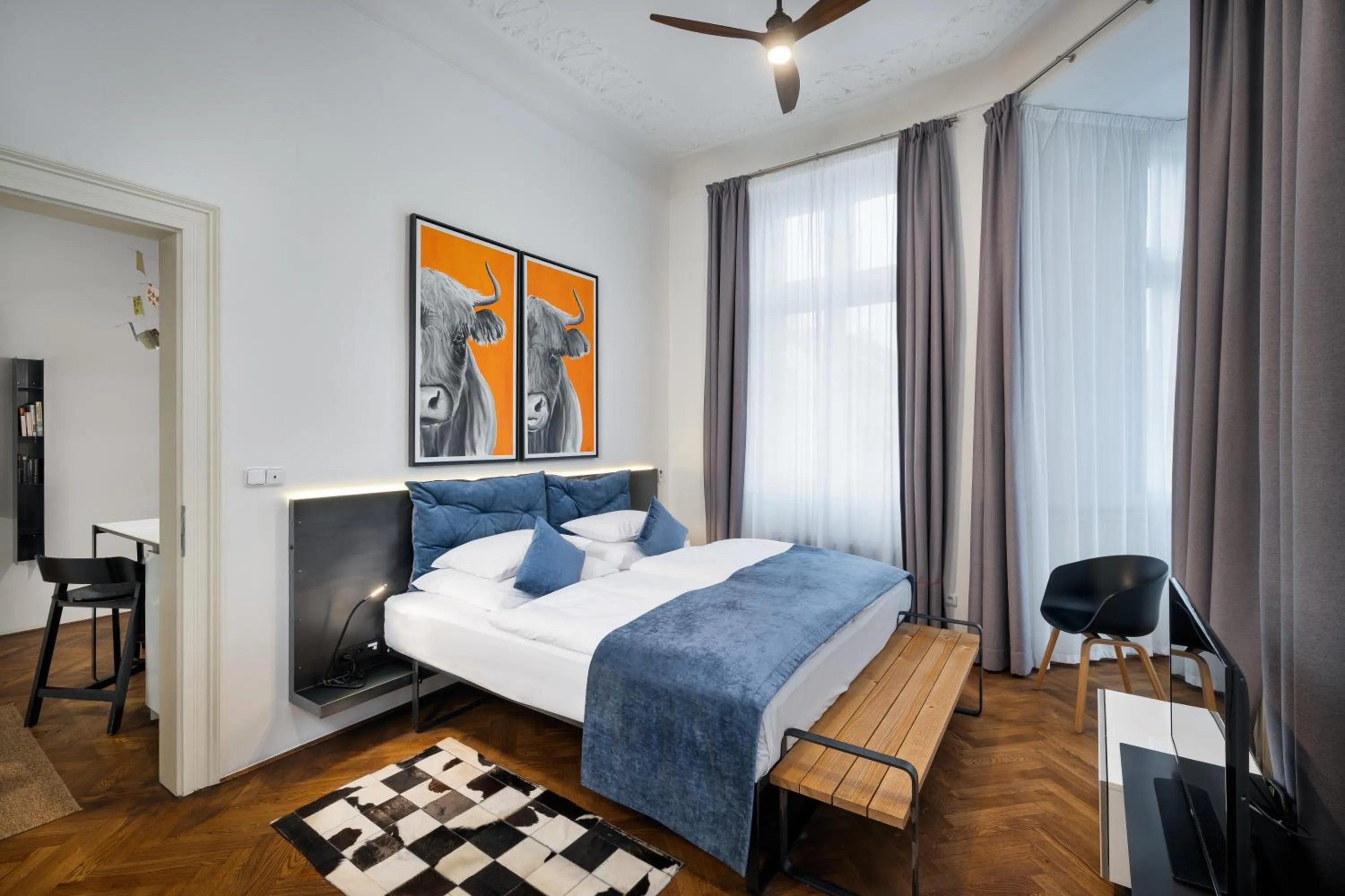 Bed in MOOo Downtown