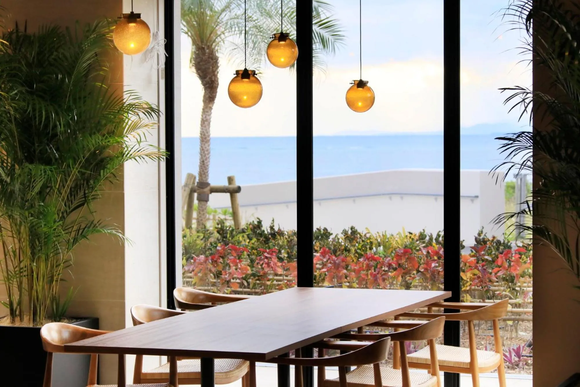 Restaurant/places to eat in VIVOVIVA石垣島