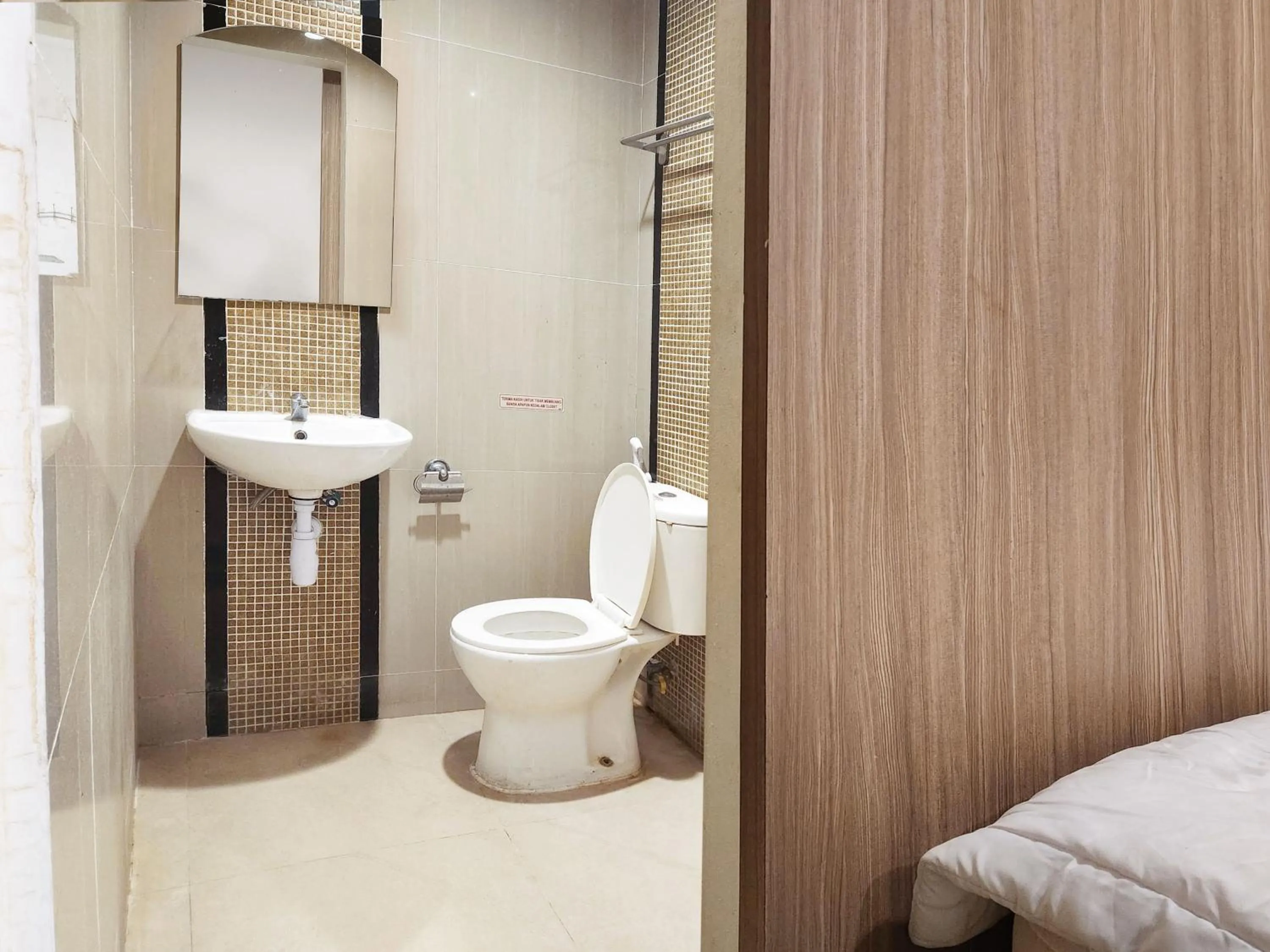 Shower in Joker Hotel & Residence