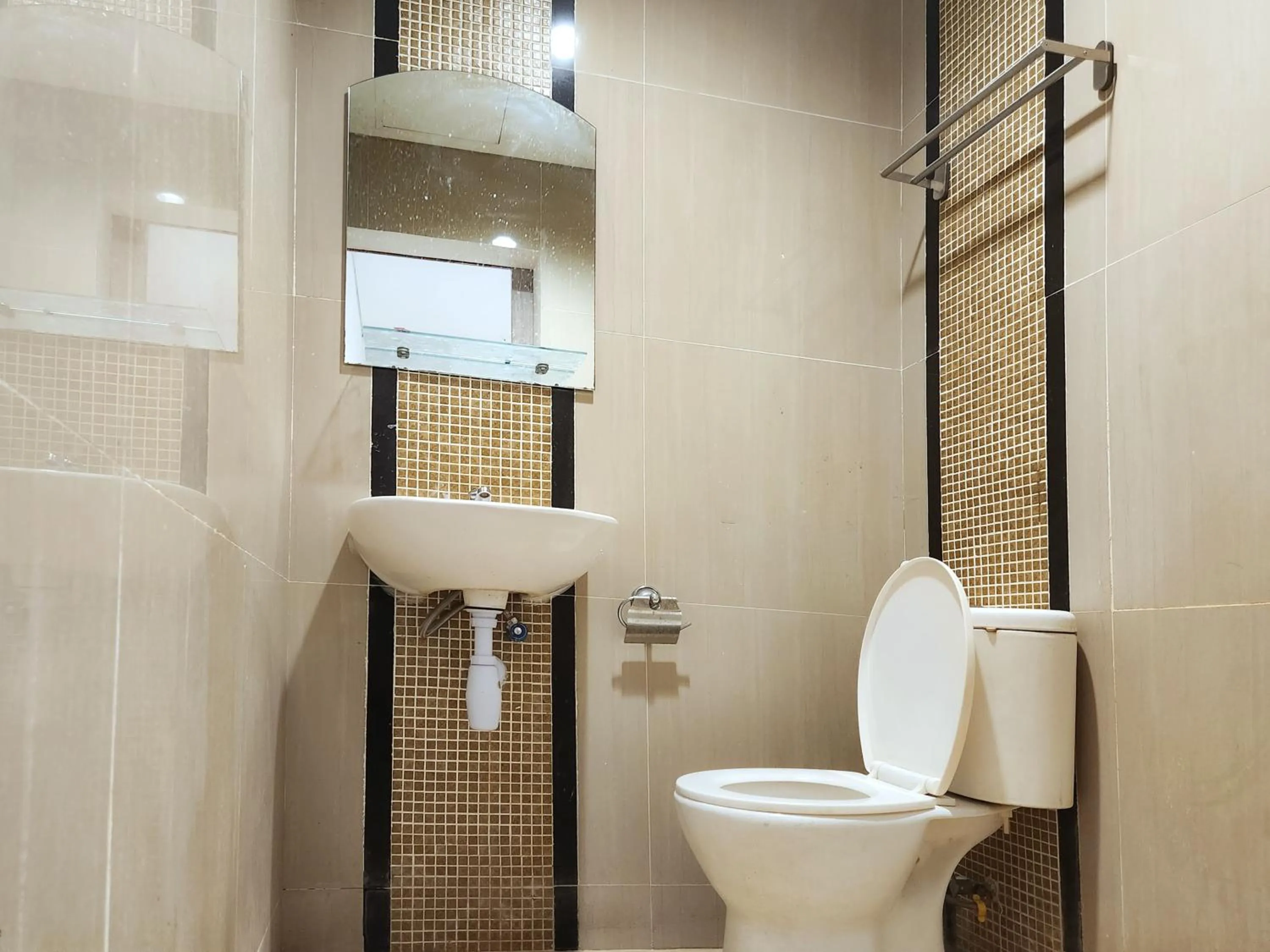 Shower in Joker Hotel & Residence