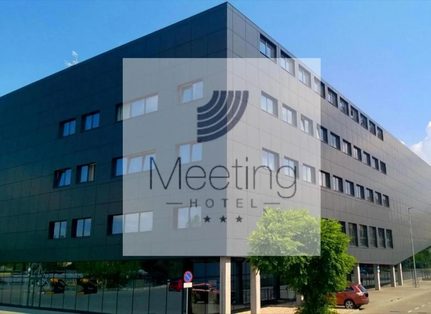 Property building in Hotel Meeting