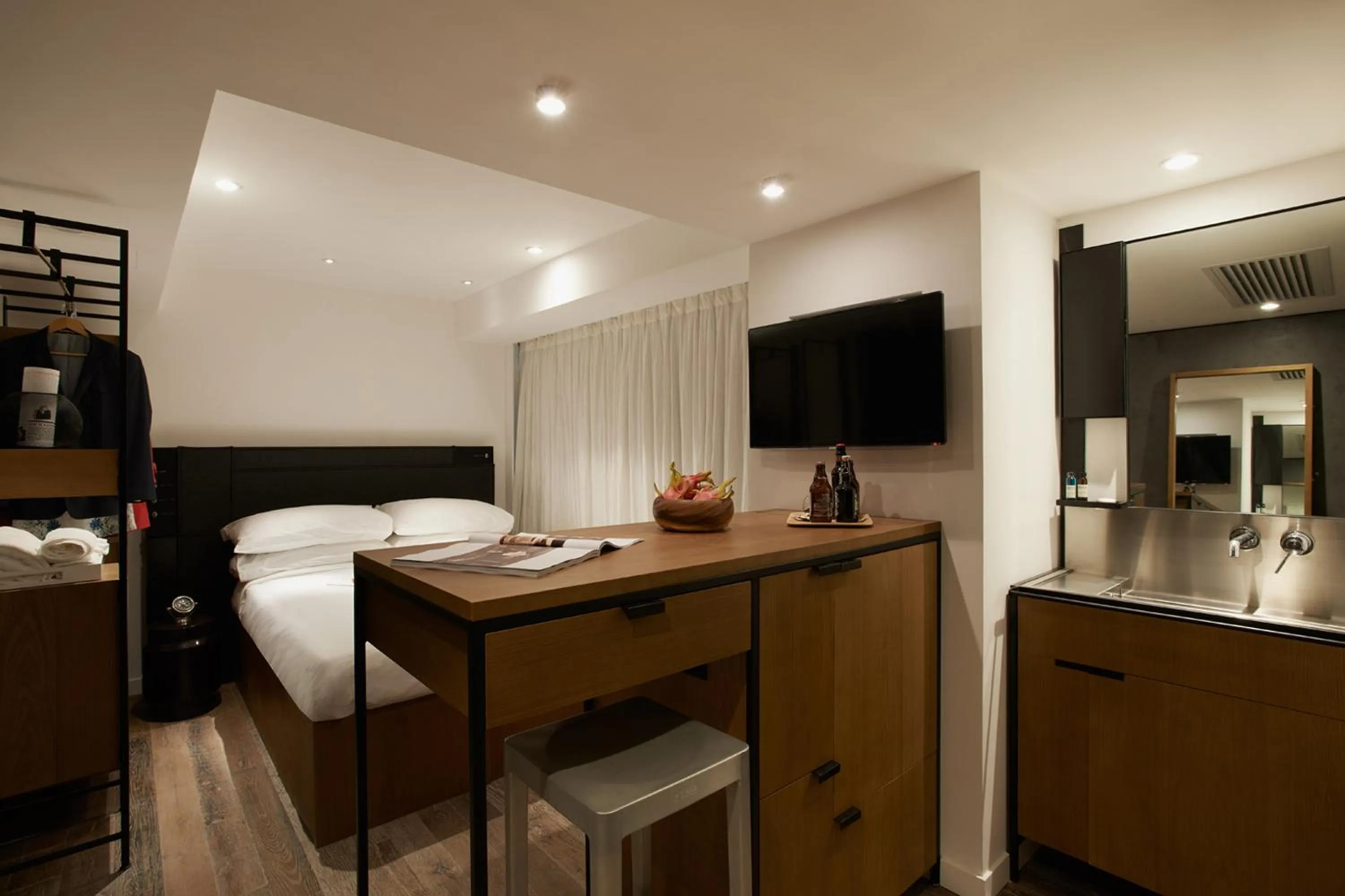 Bed in Residence G Hong Kong - by Hotel G