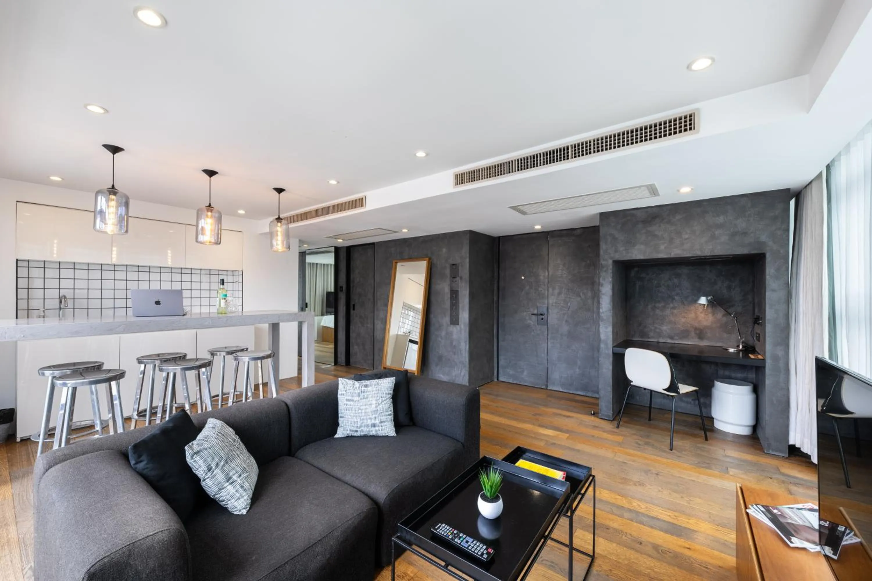 Living room, Seating Area in Residence G Hong Kong - by Hotel G