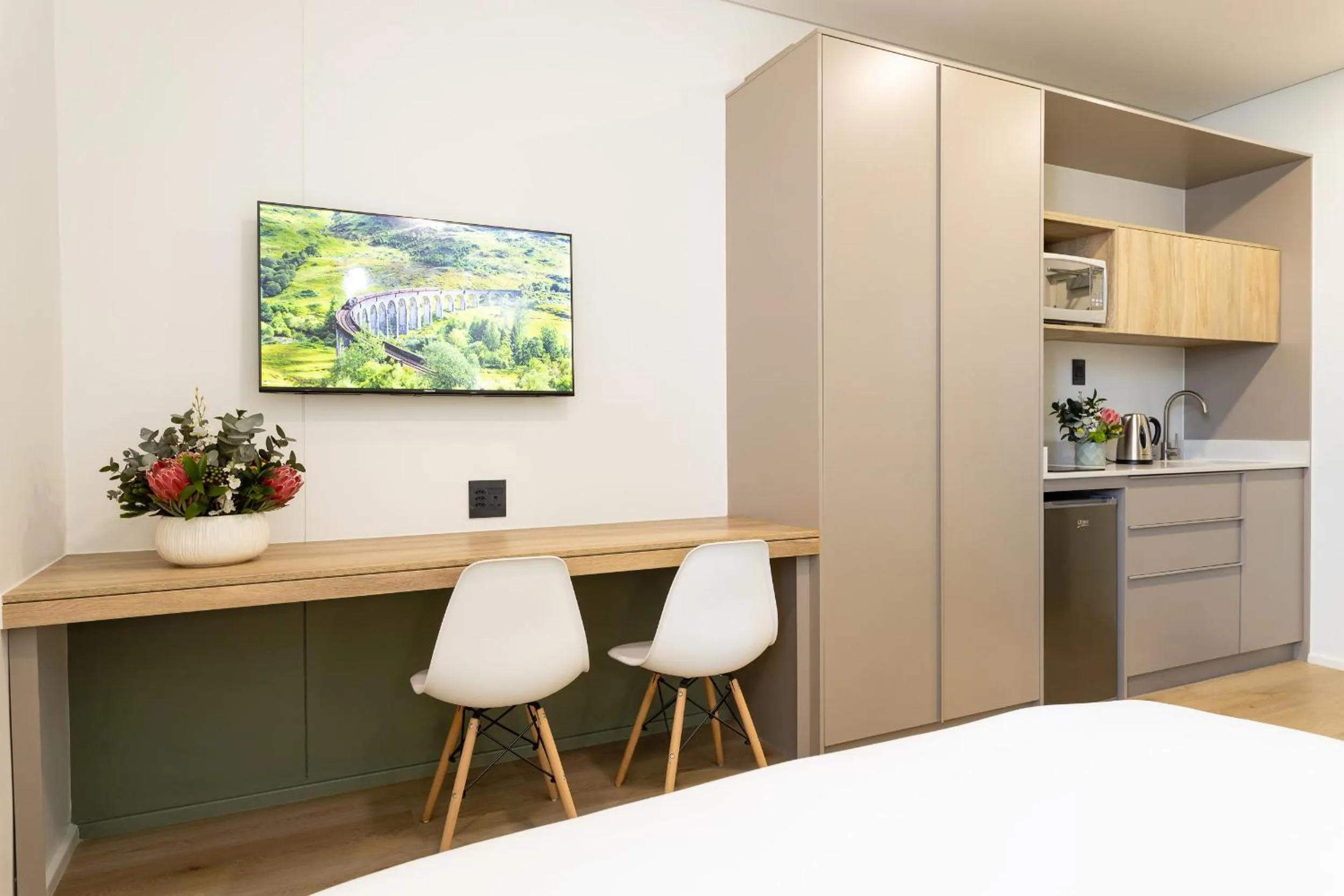 Photo of the whole room, Bed in Habitat Aparthotel by Totalstay