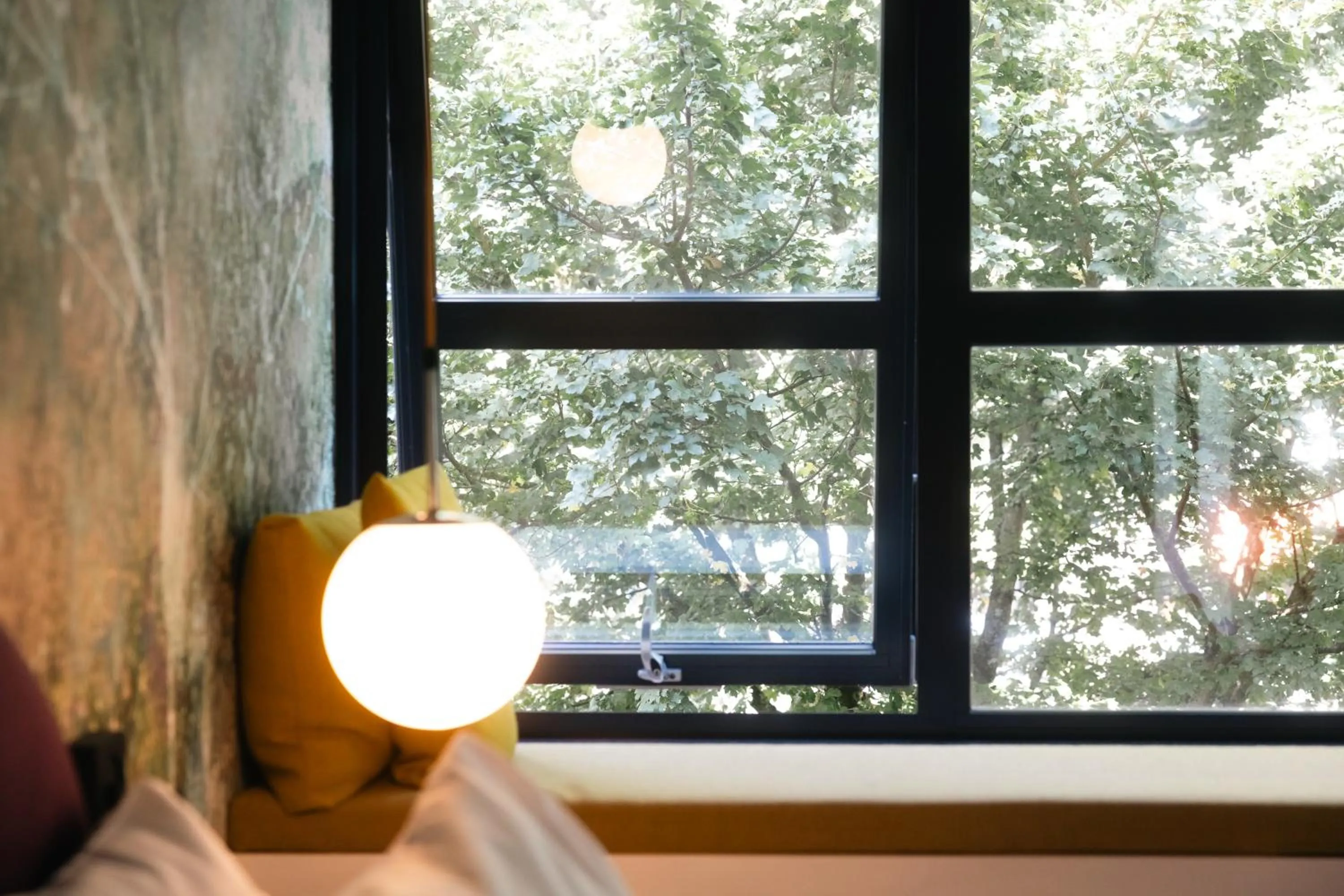 View (from property/room), Bed in Badhuis Hotel