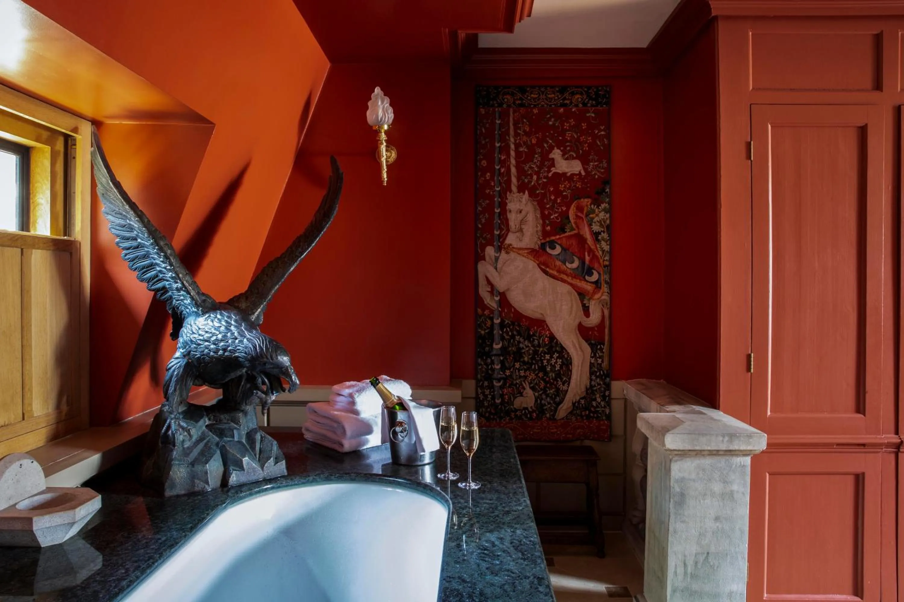 Bathroom in Hazlitt's