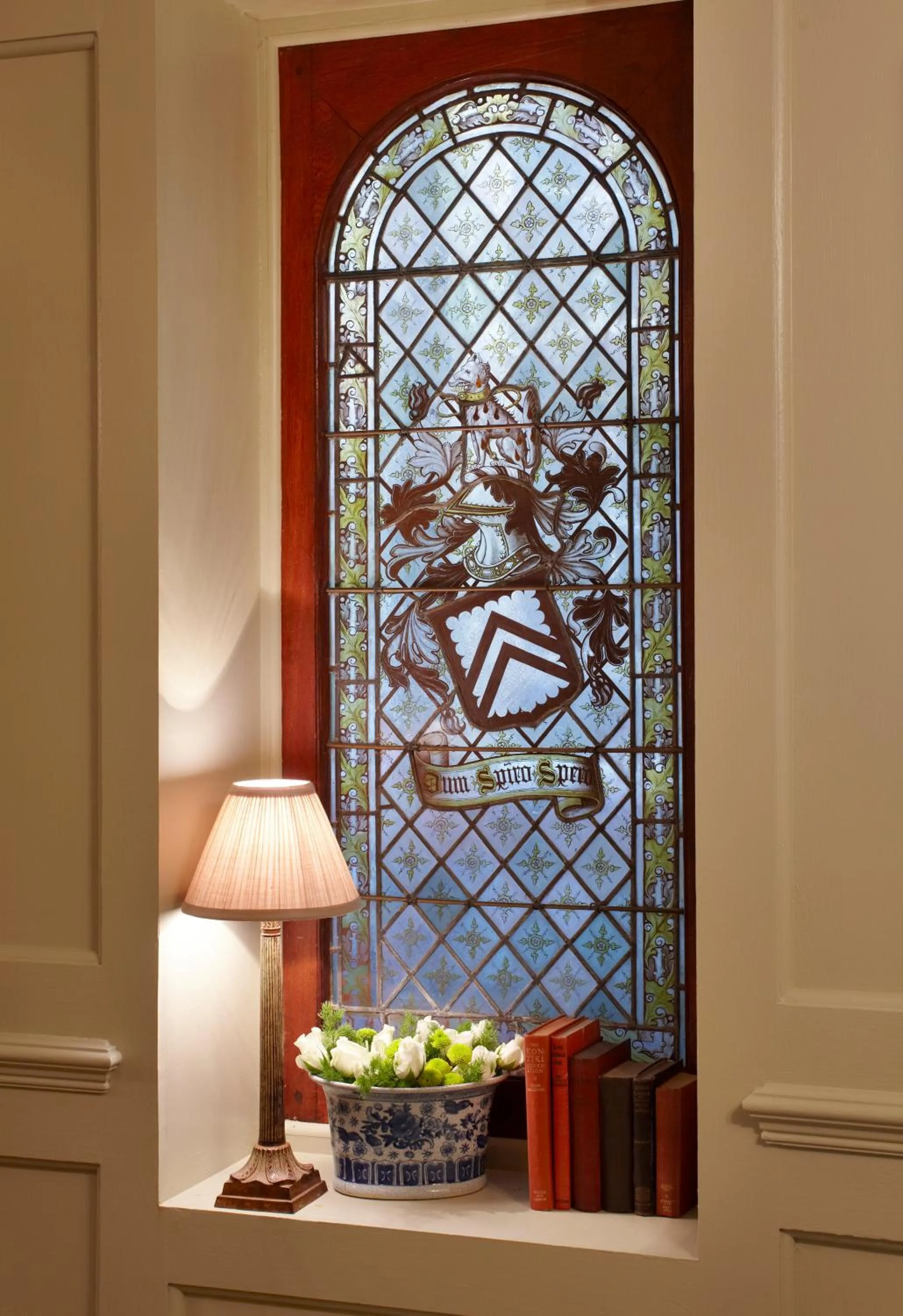 Decorative detail in Hazlitt's