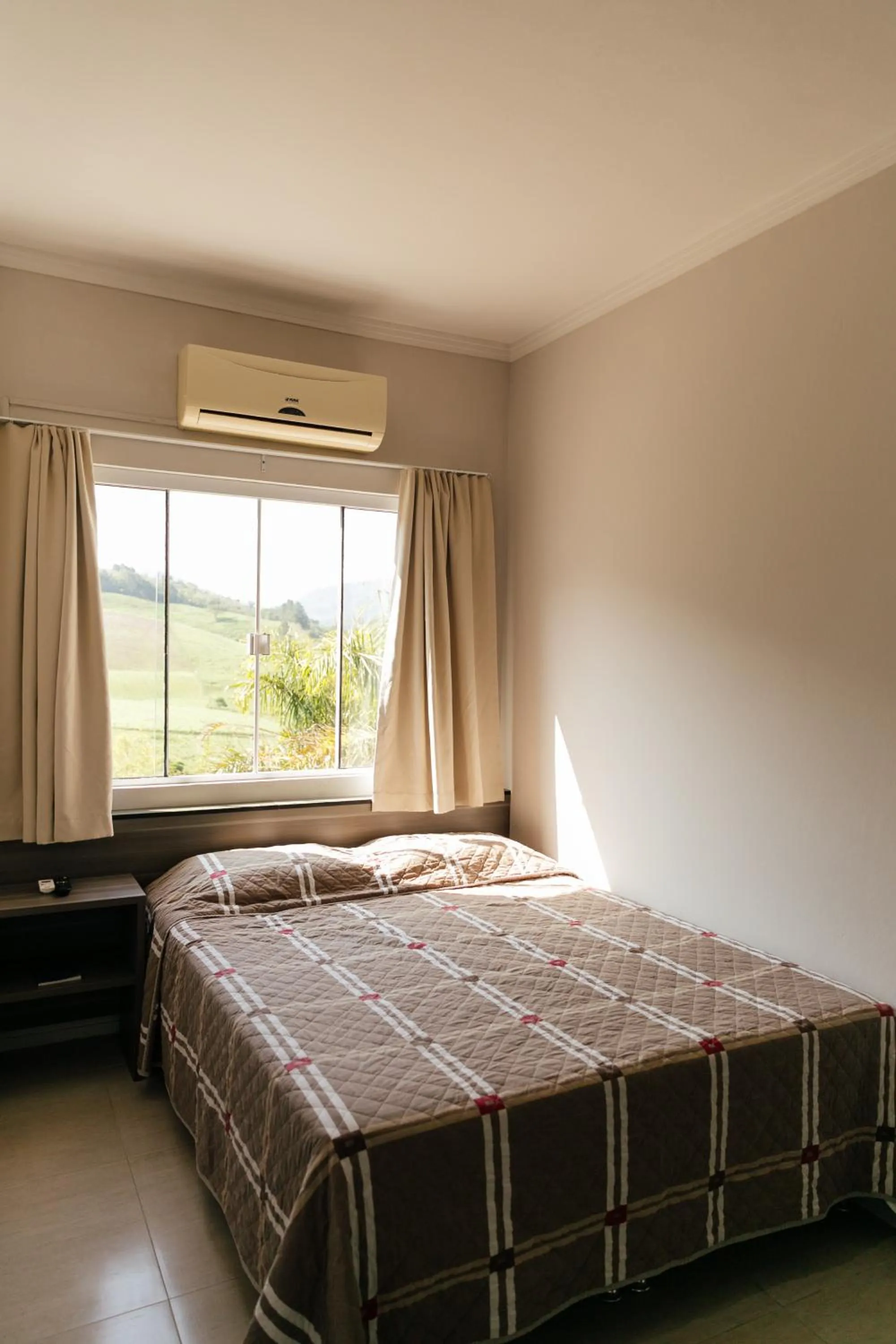 Bed in Hotel Bergozza