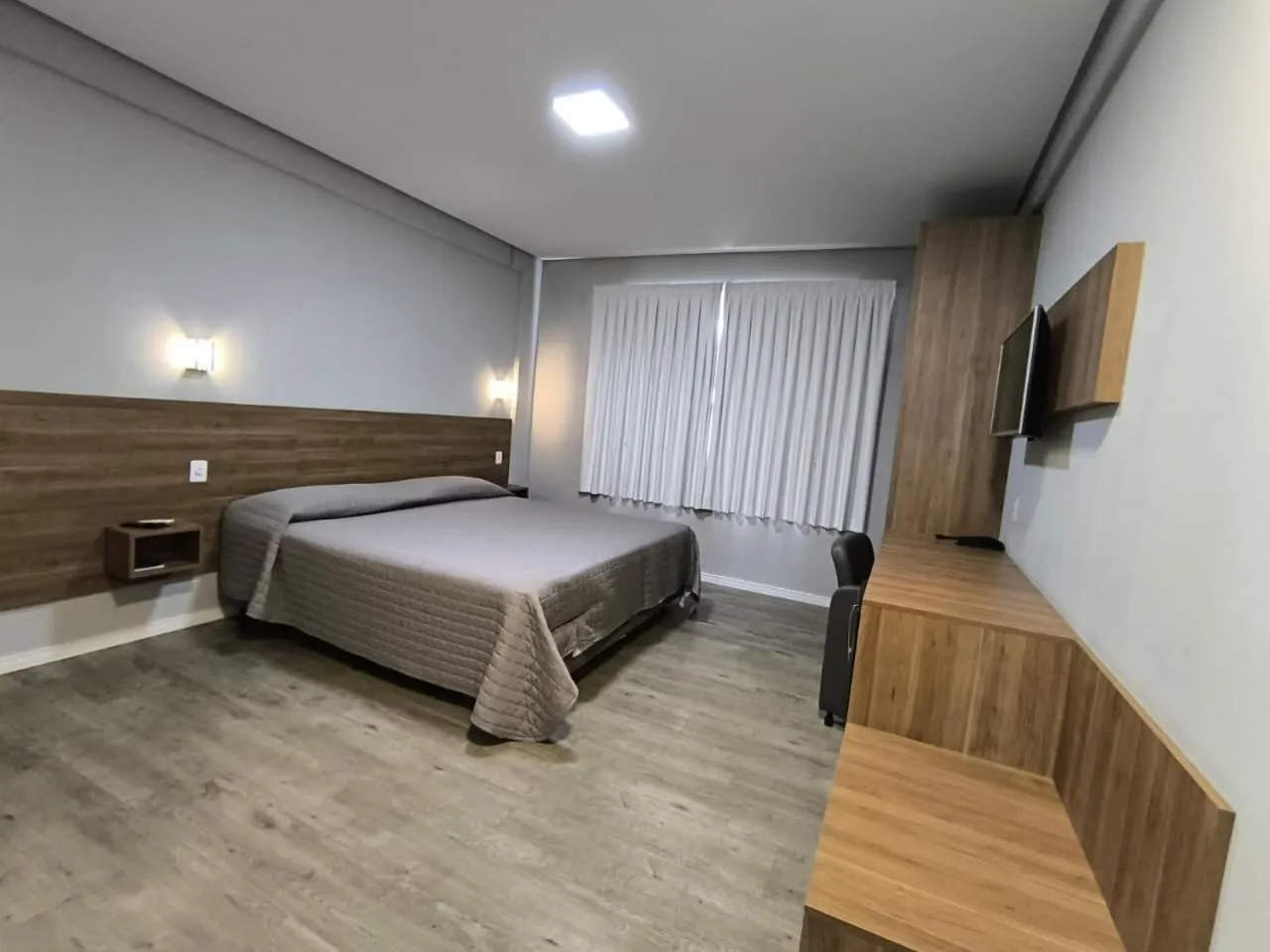 Bedroom, Bed in Hotel Bergozza